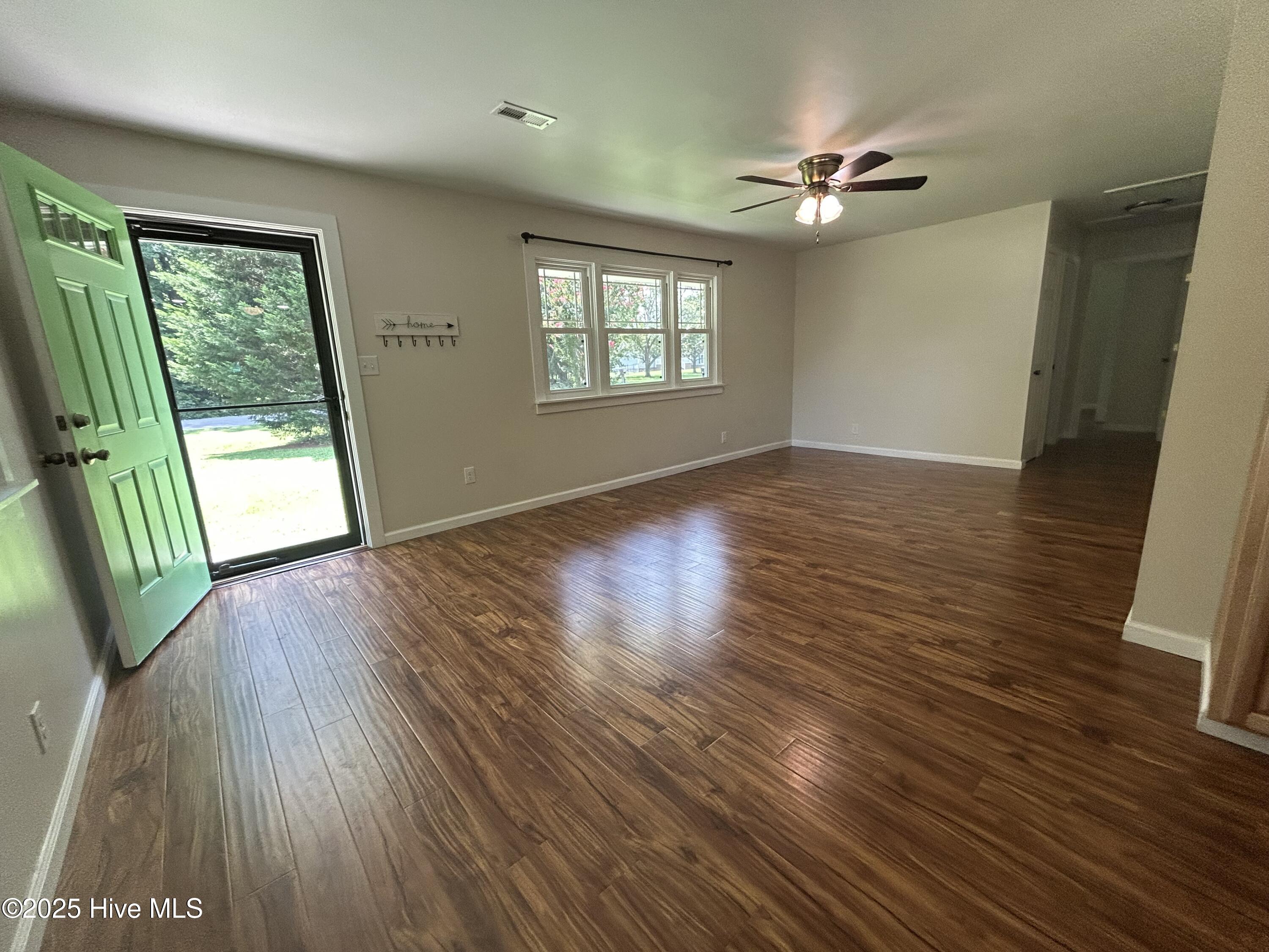 128 Ranch Drive Property Photo 1