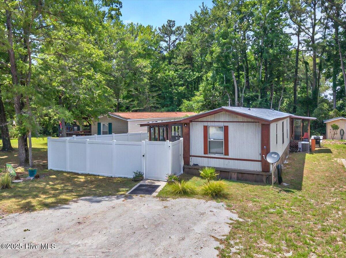 9274 Bonaparte Drive