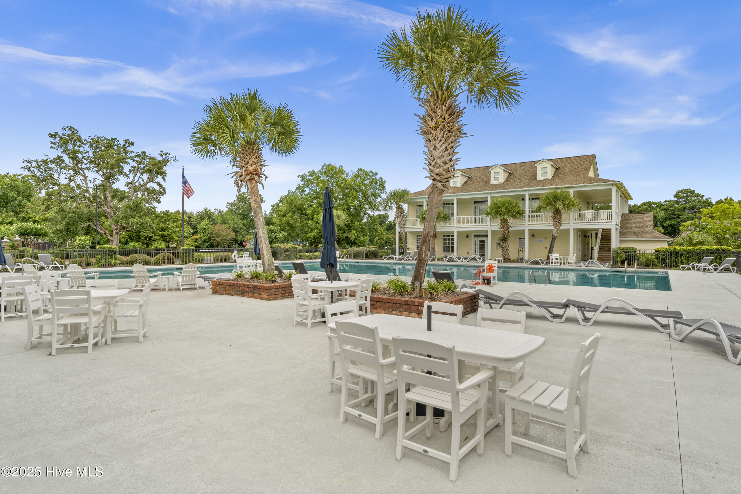 26 W Scarborough Court Property Photo 13