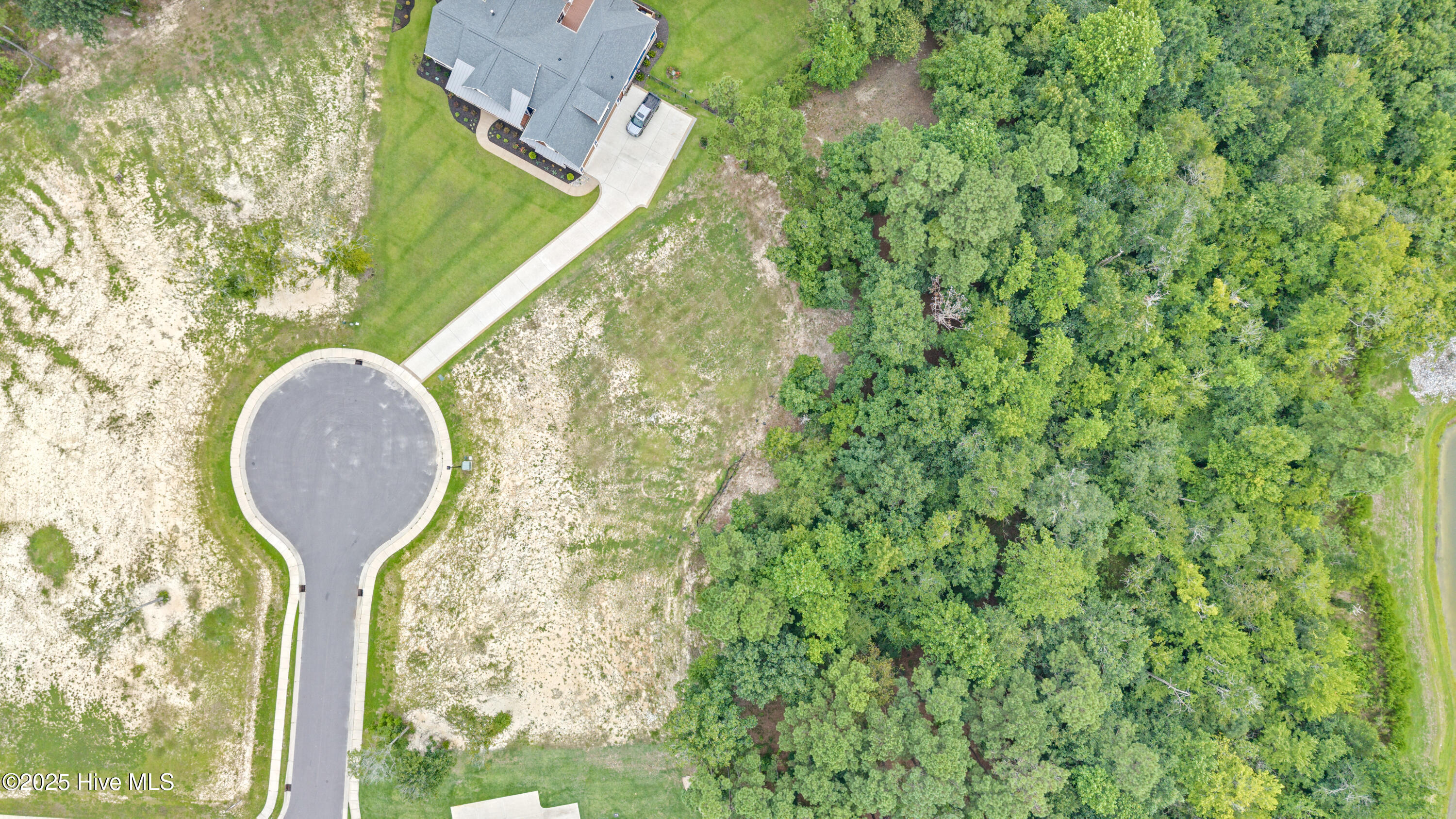 26 W Scarborough Court Property Photo 25