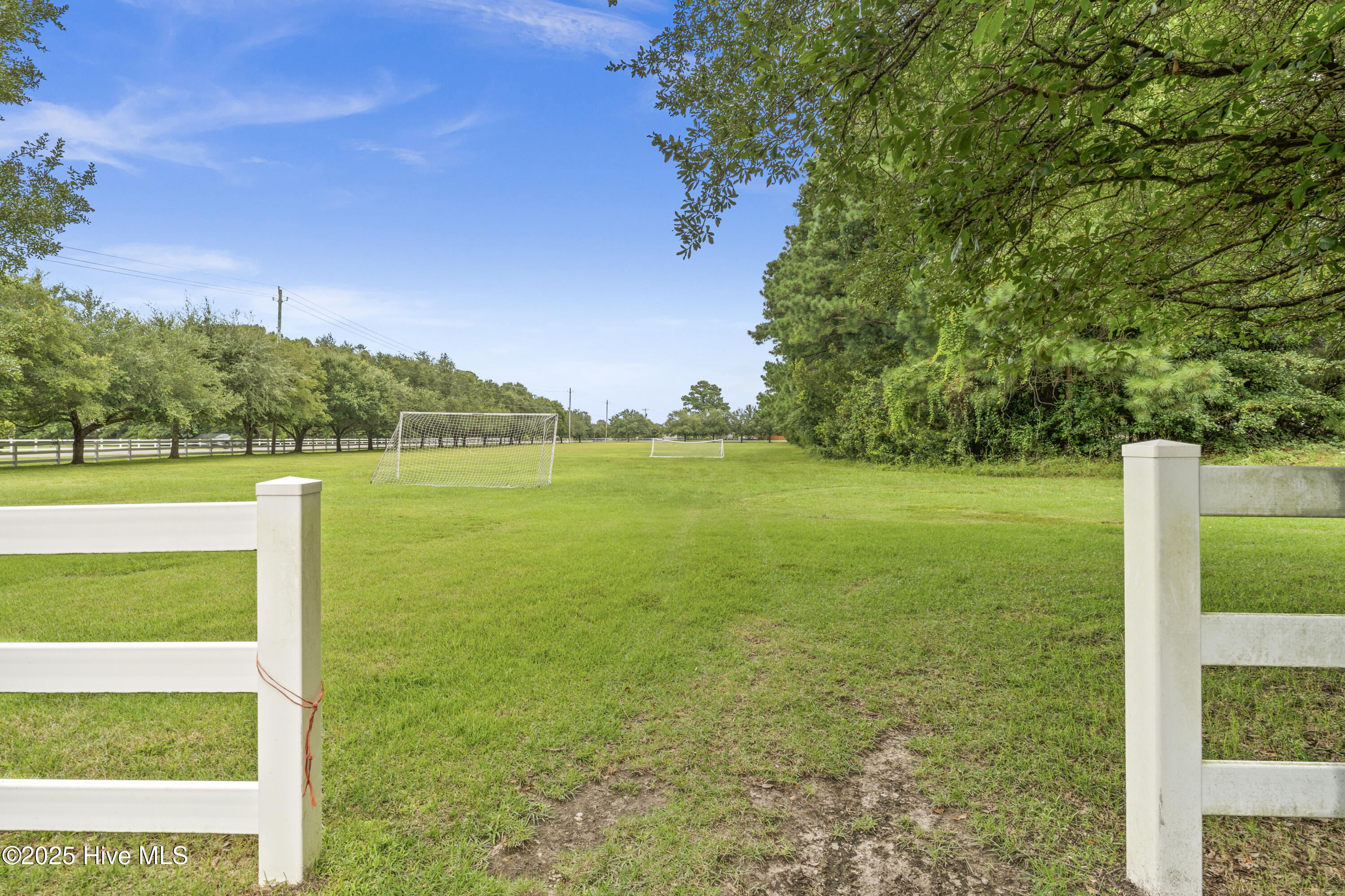 26 W Scarborough Court Property Photo 35