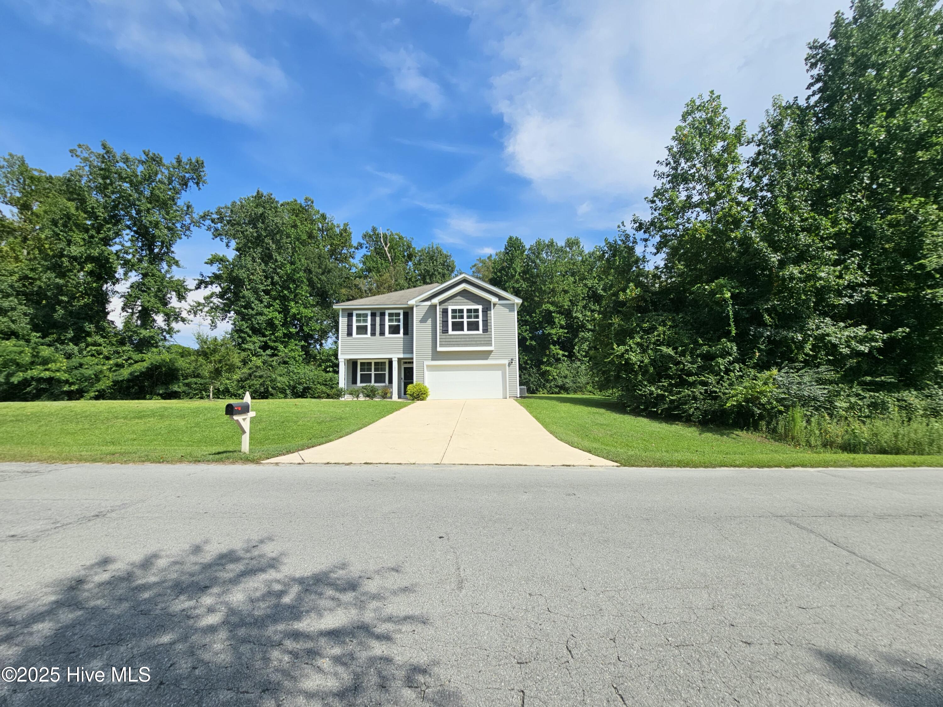 105 River Winding Road Property Photo 1