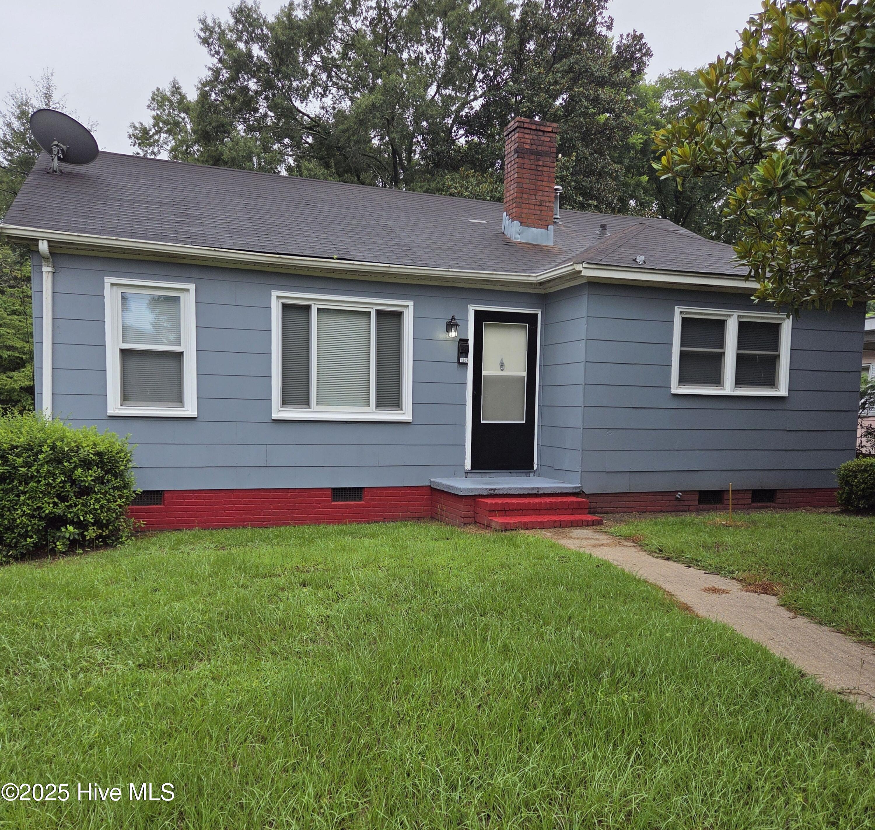 1309 E Caswell Street Property Photo 1