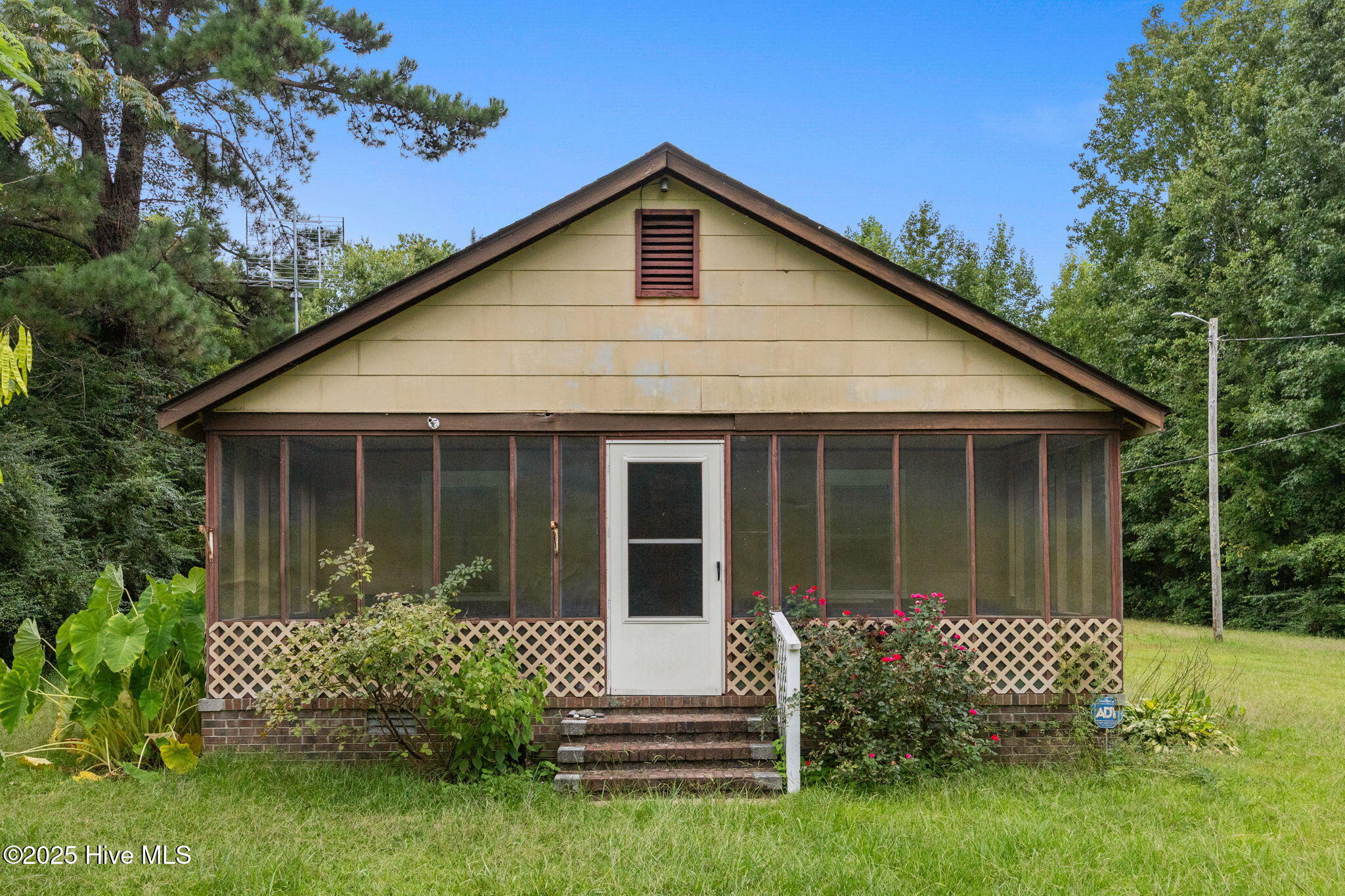 789 N Boyd Road Property Photo 1