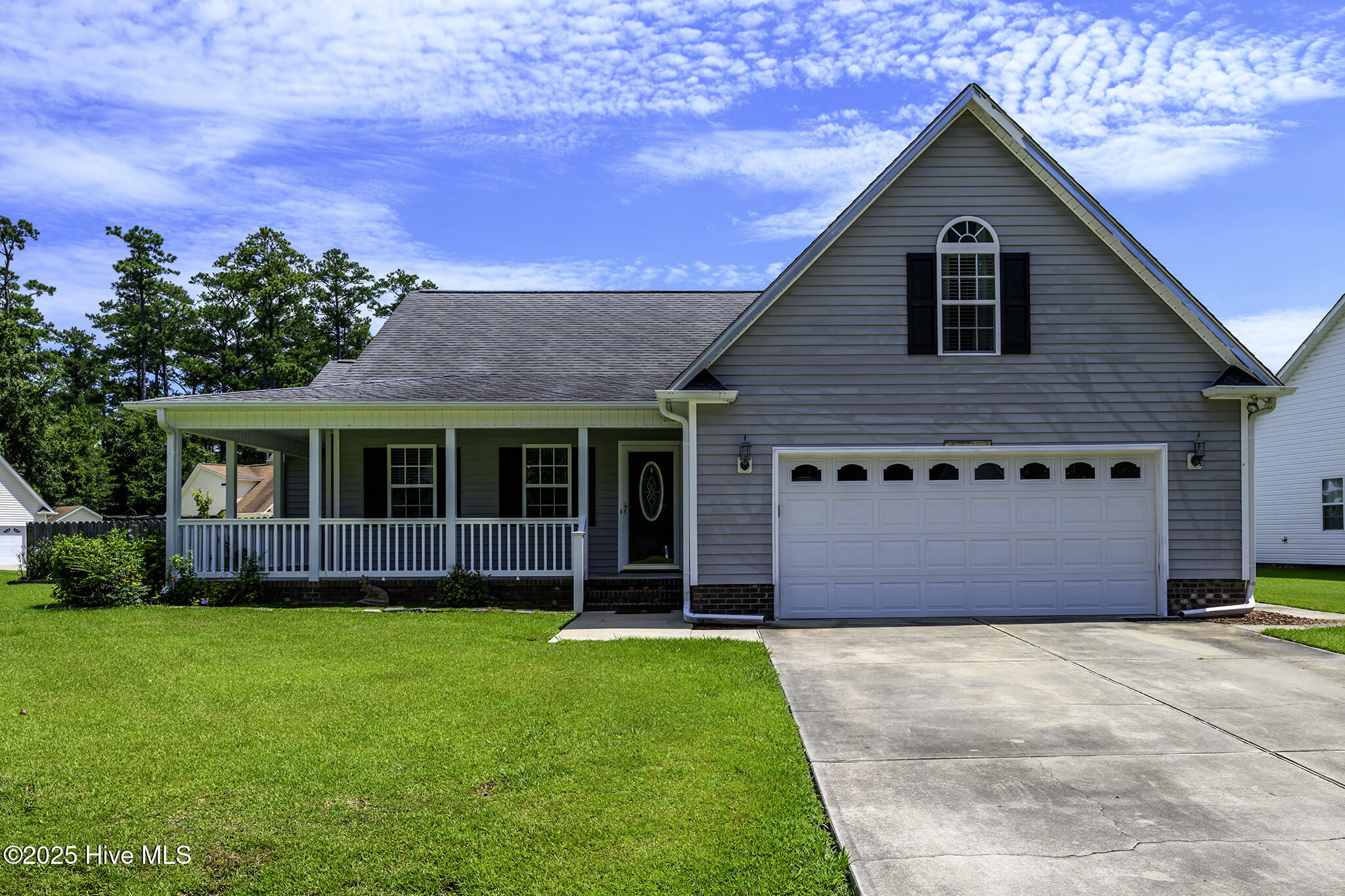 409 Sweet Gum Way Property Photo 1