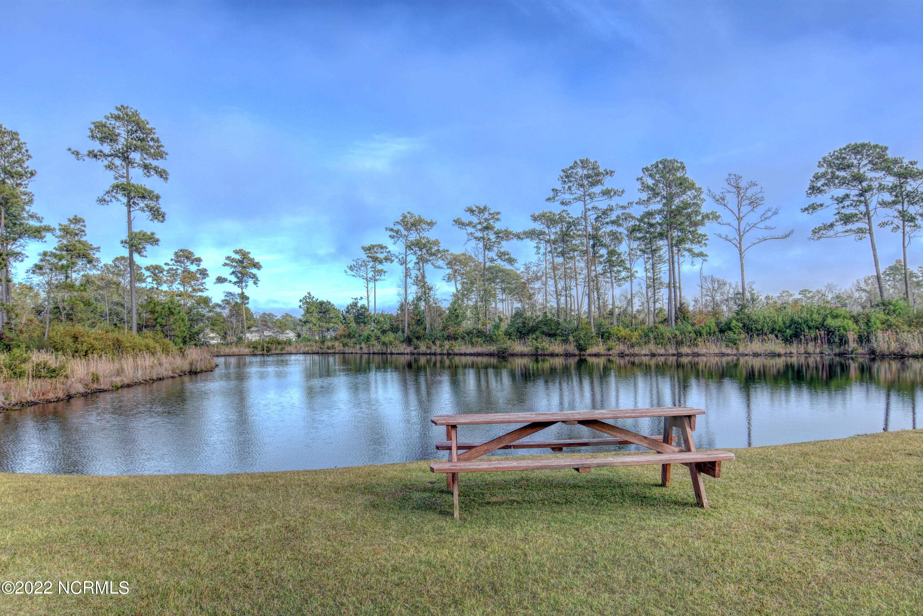 308 93 Landon Lane Property Photo 16