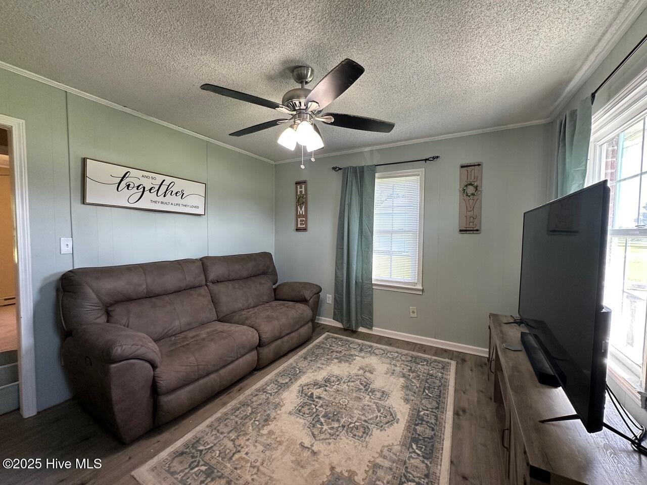 1616 Us Highway 13 Property Photo 1