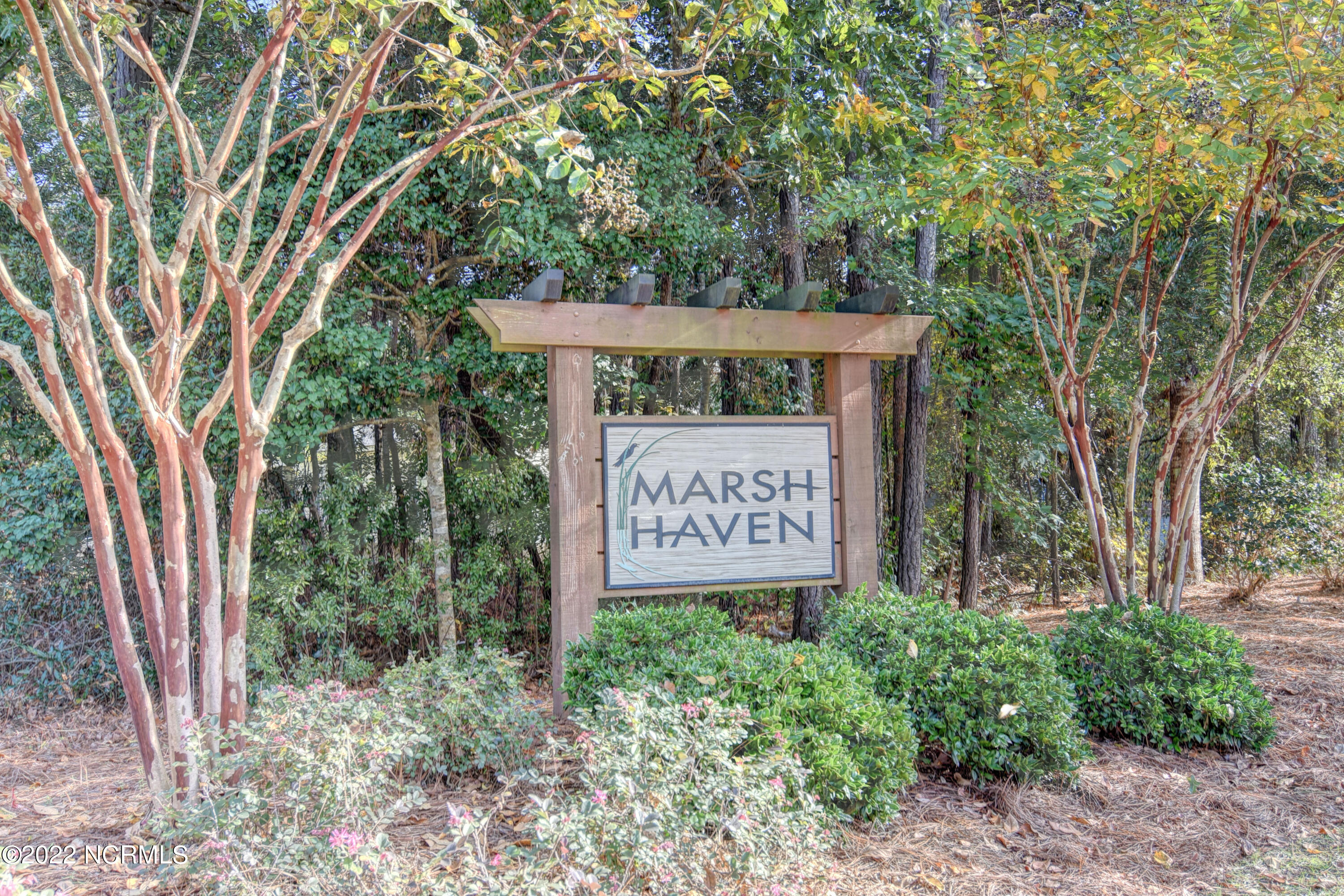 401 118 Harrison Court Property Photo 16