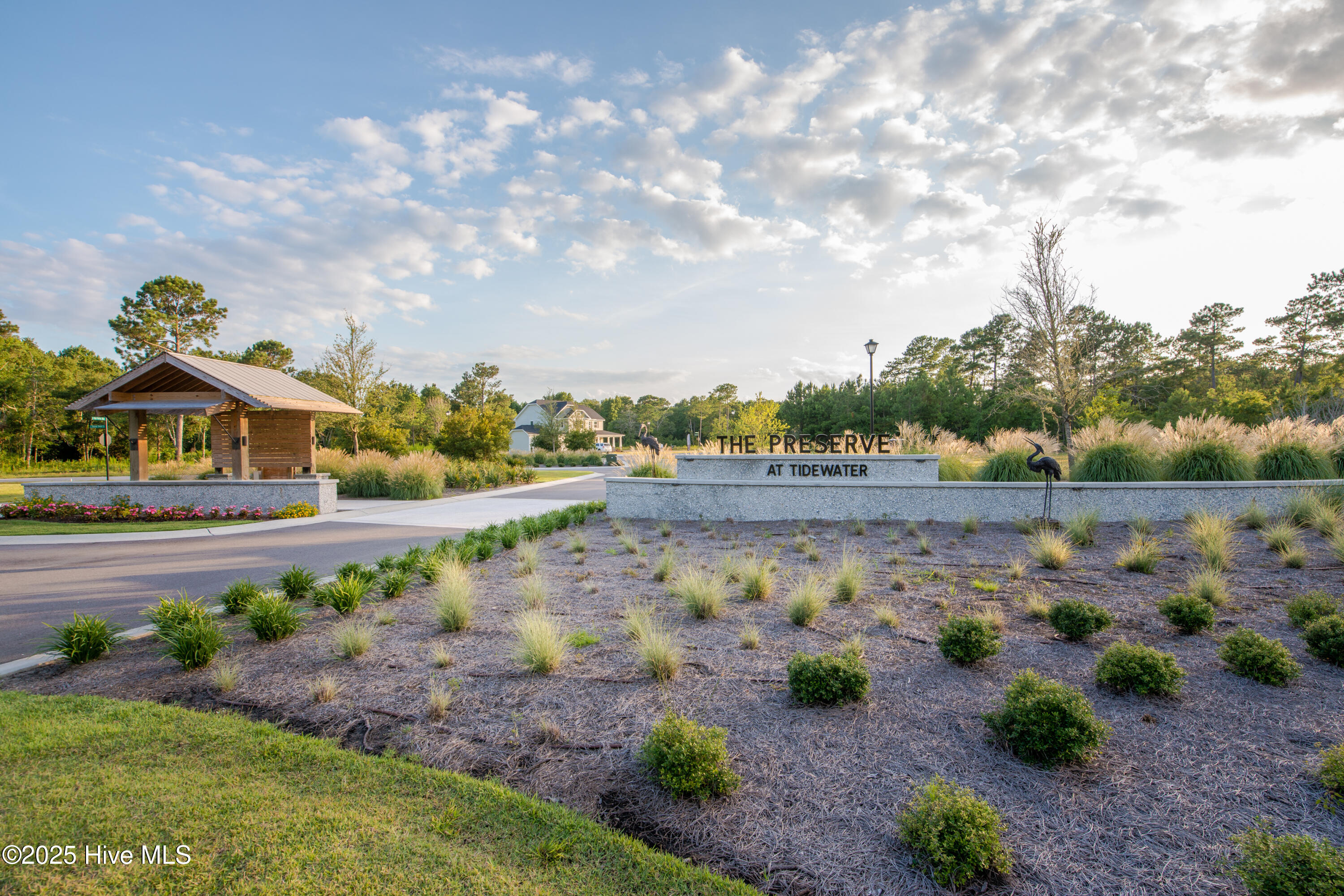 606 Needlerush Court Property Photo 13