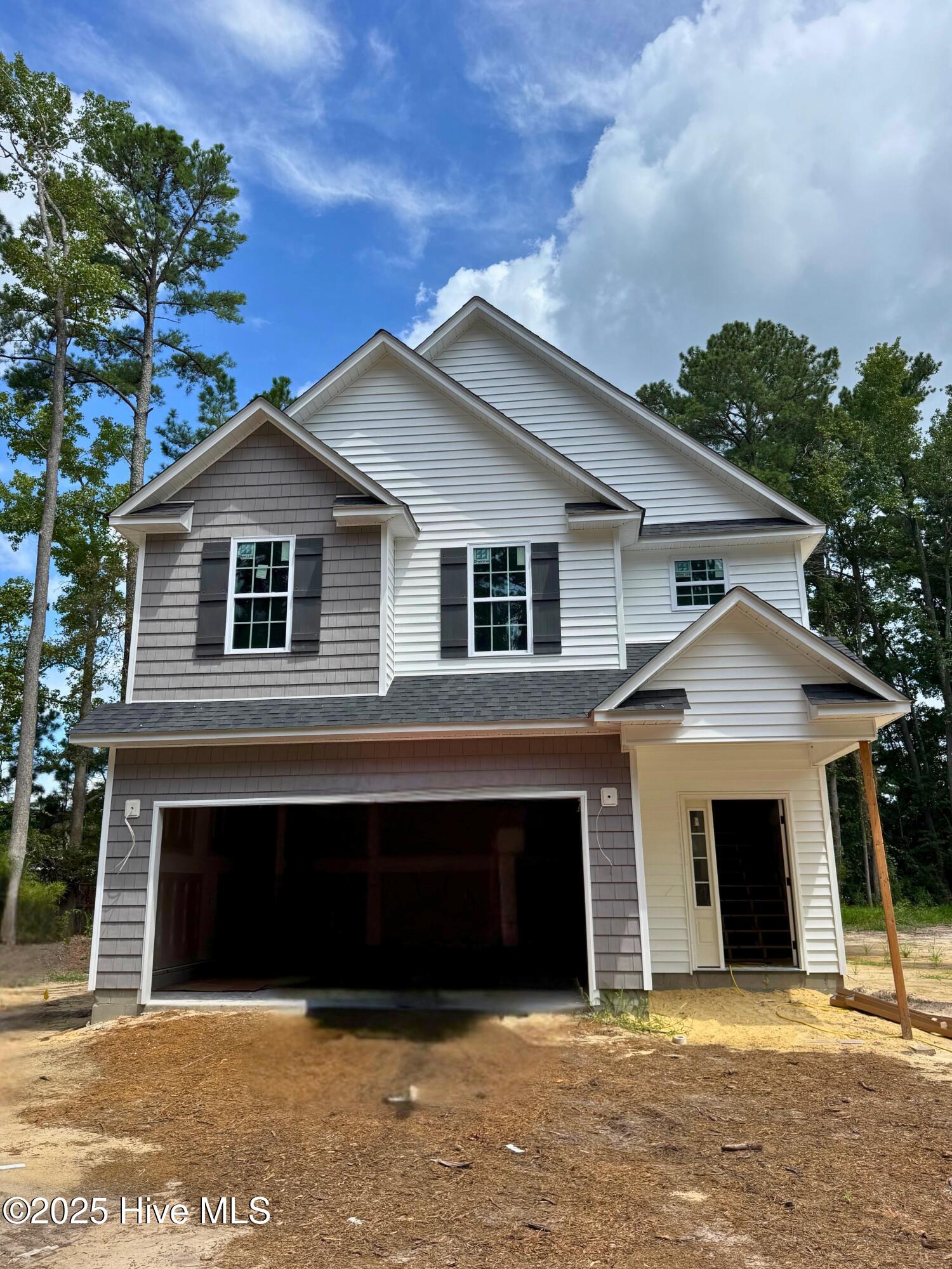 604 Club Pines Drive Property Photo 1