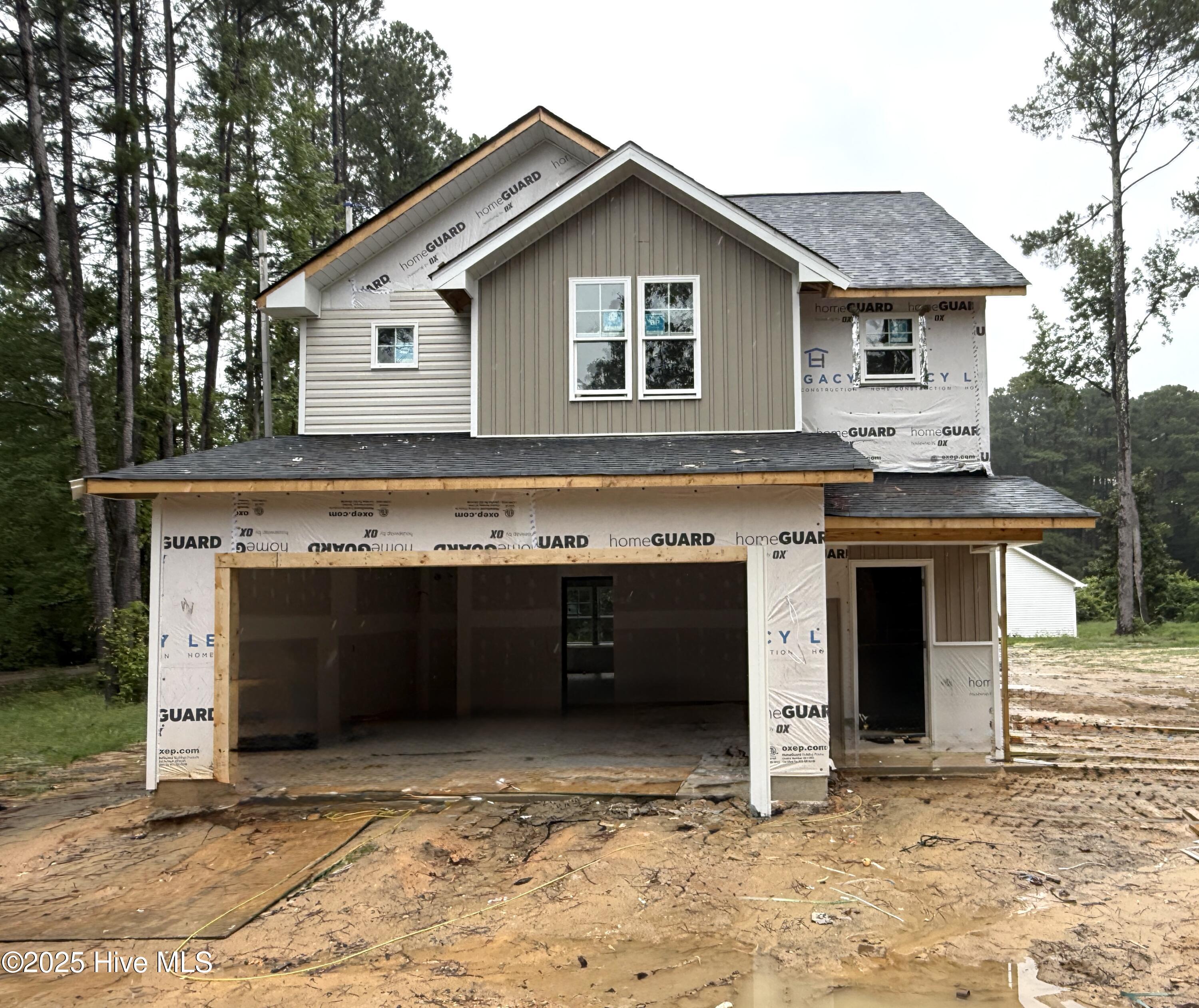 200 Scott Avenue Property Photo 1