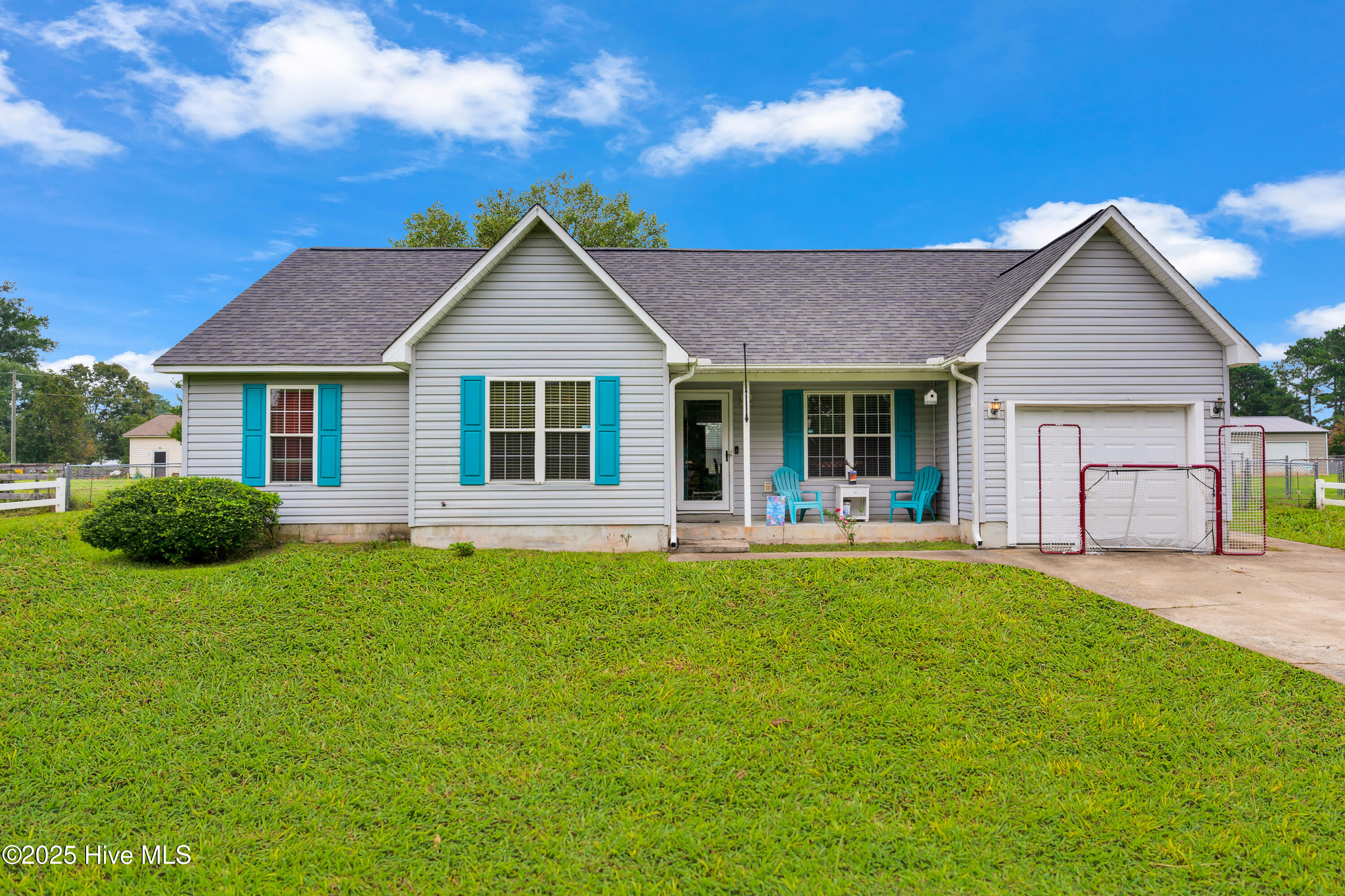 3471 Kings Crossroads Road Property Photo 1