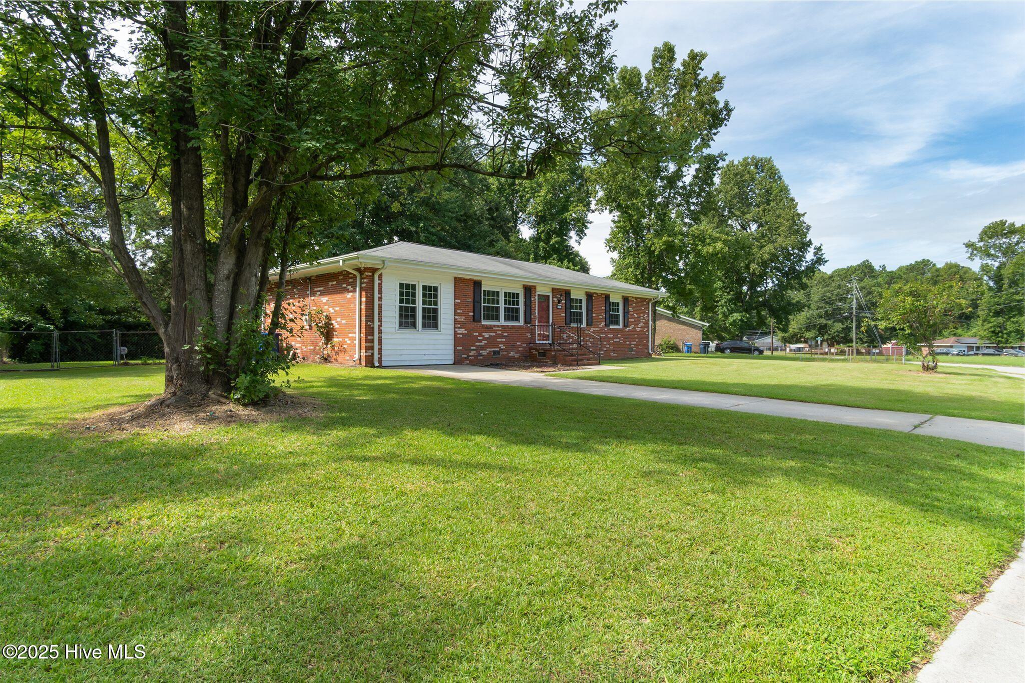 314 Cardinal Road Property Photo 1