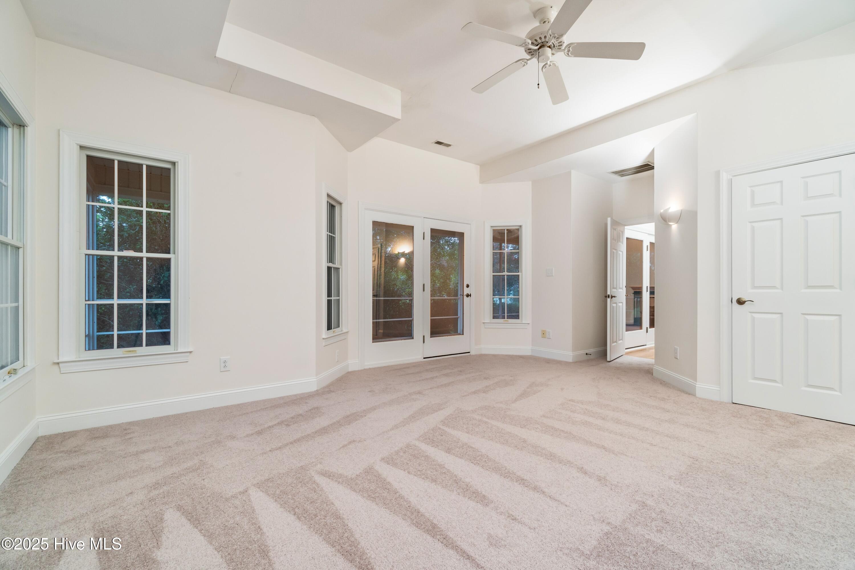 5529 Sandpiper Drive Property Photo 20
