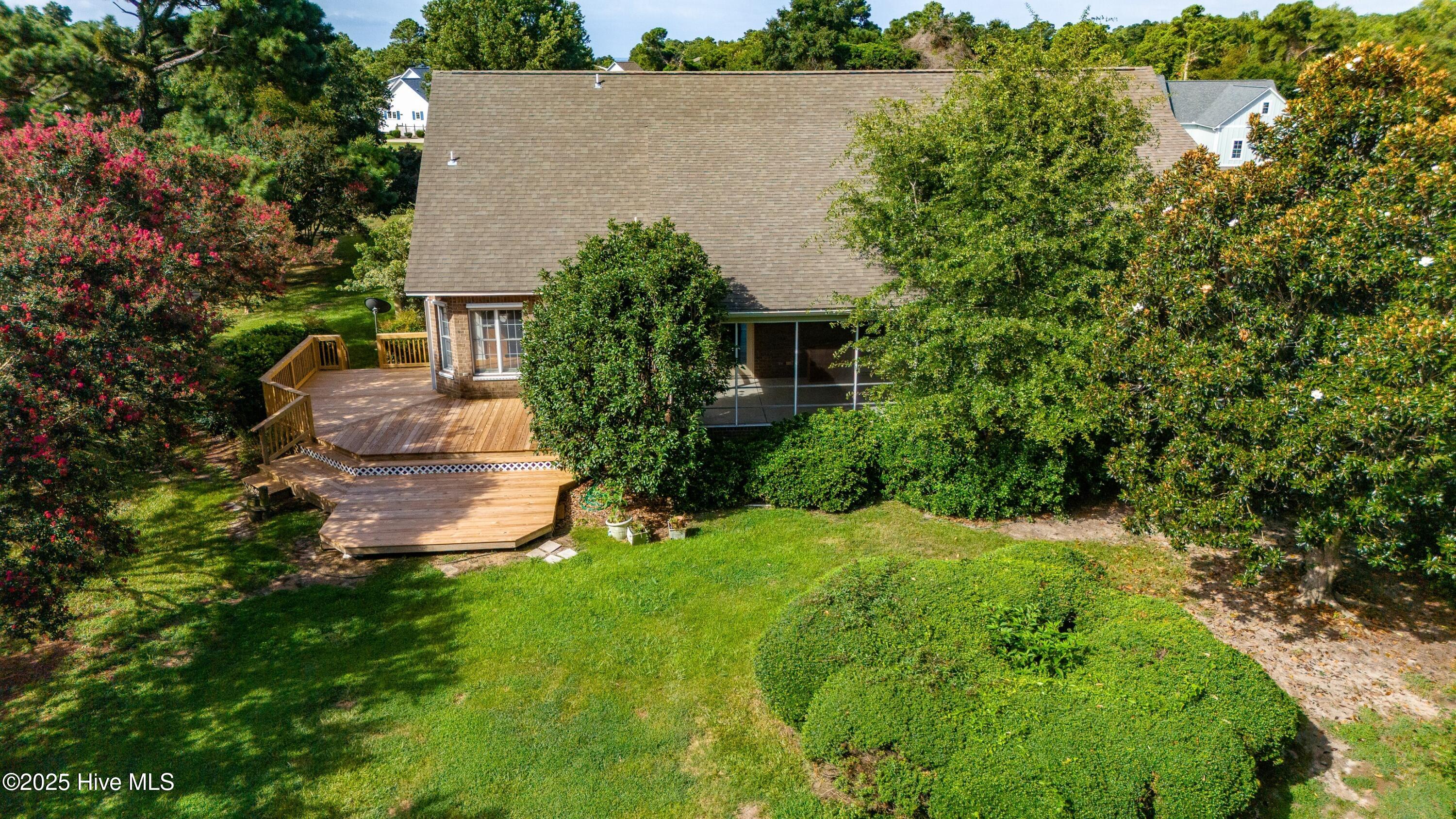 5529 Sandpiper Drive Property Photo 32