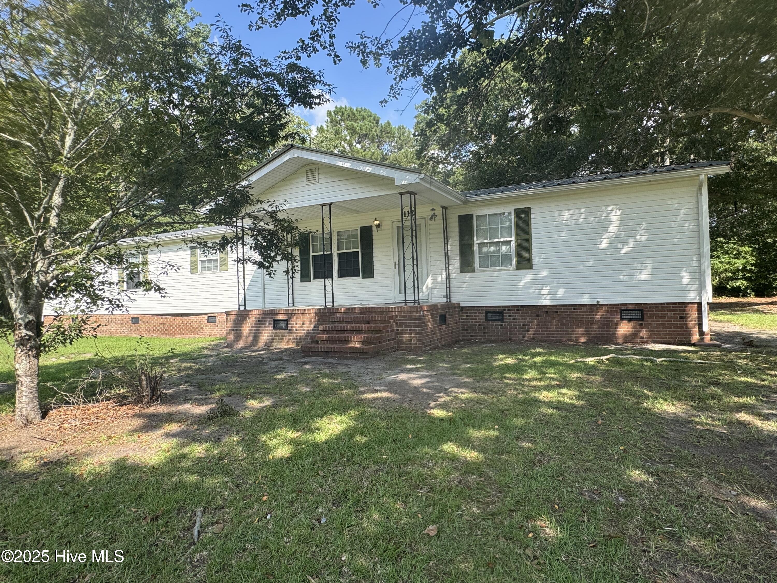 112 Mansion Lane Property Photo 1