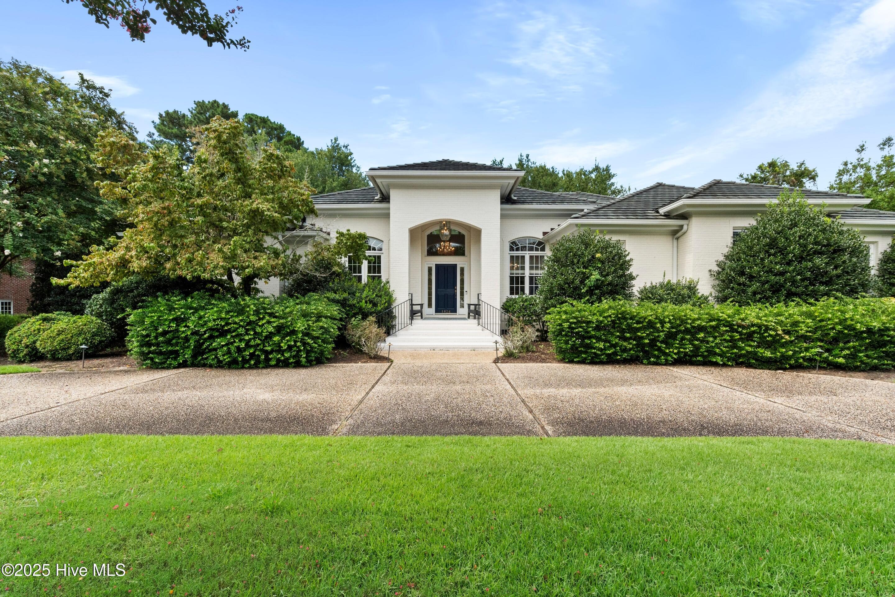 1826 Cross Staff Road Property Photo 1