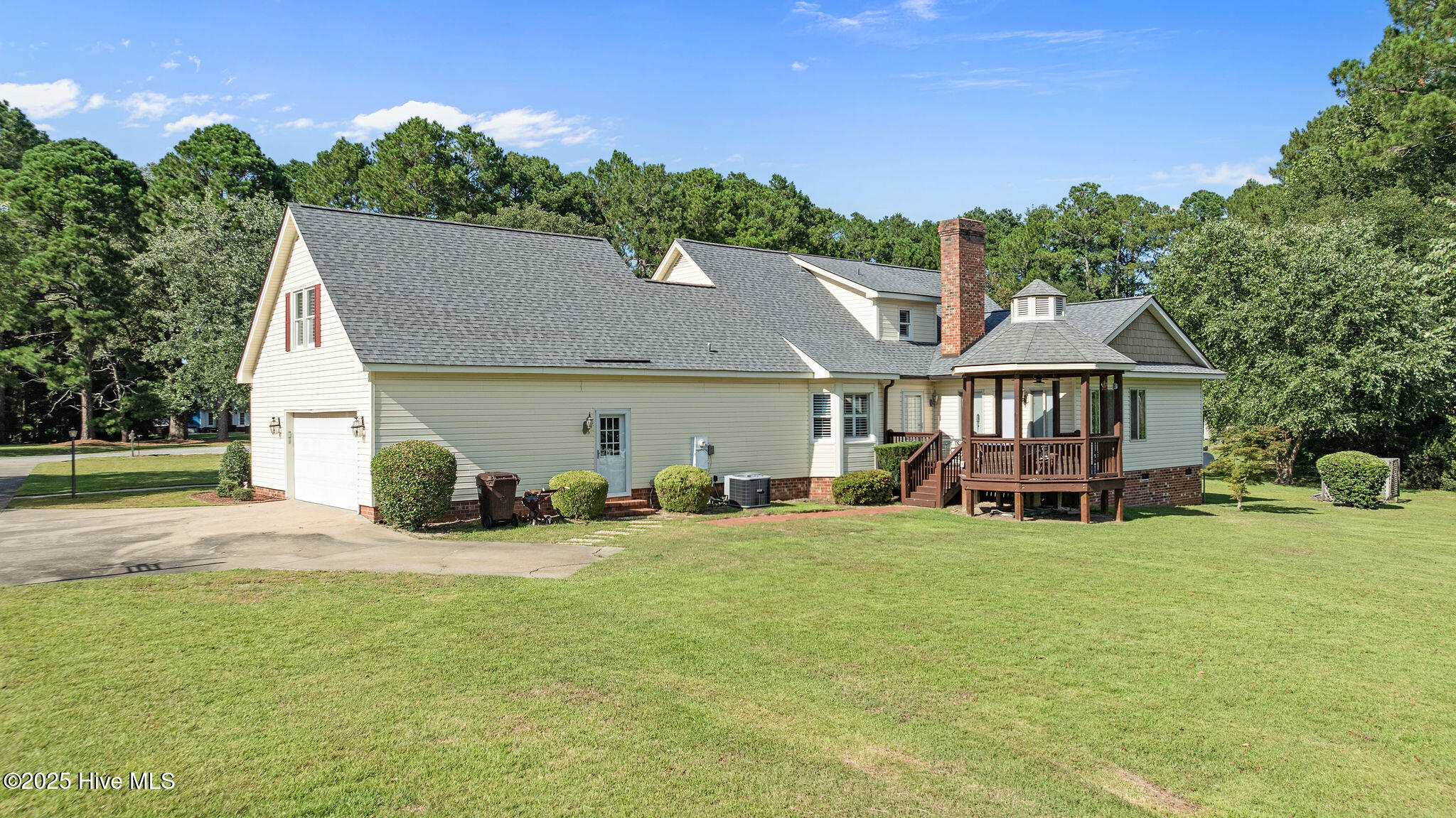 106 Yelverton Place Property Photo 8