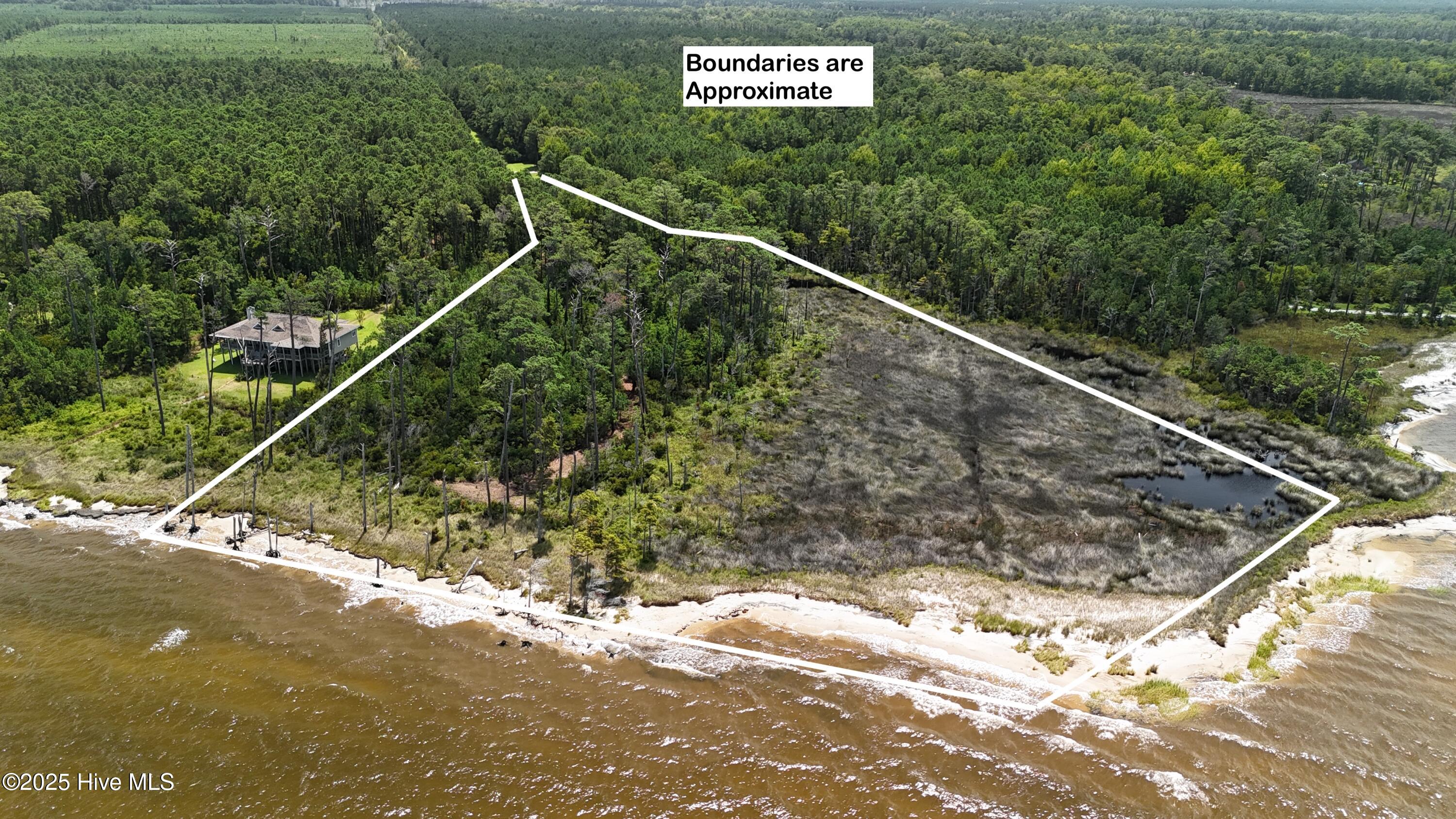 740 Sandy Point Drive Property Photo 2