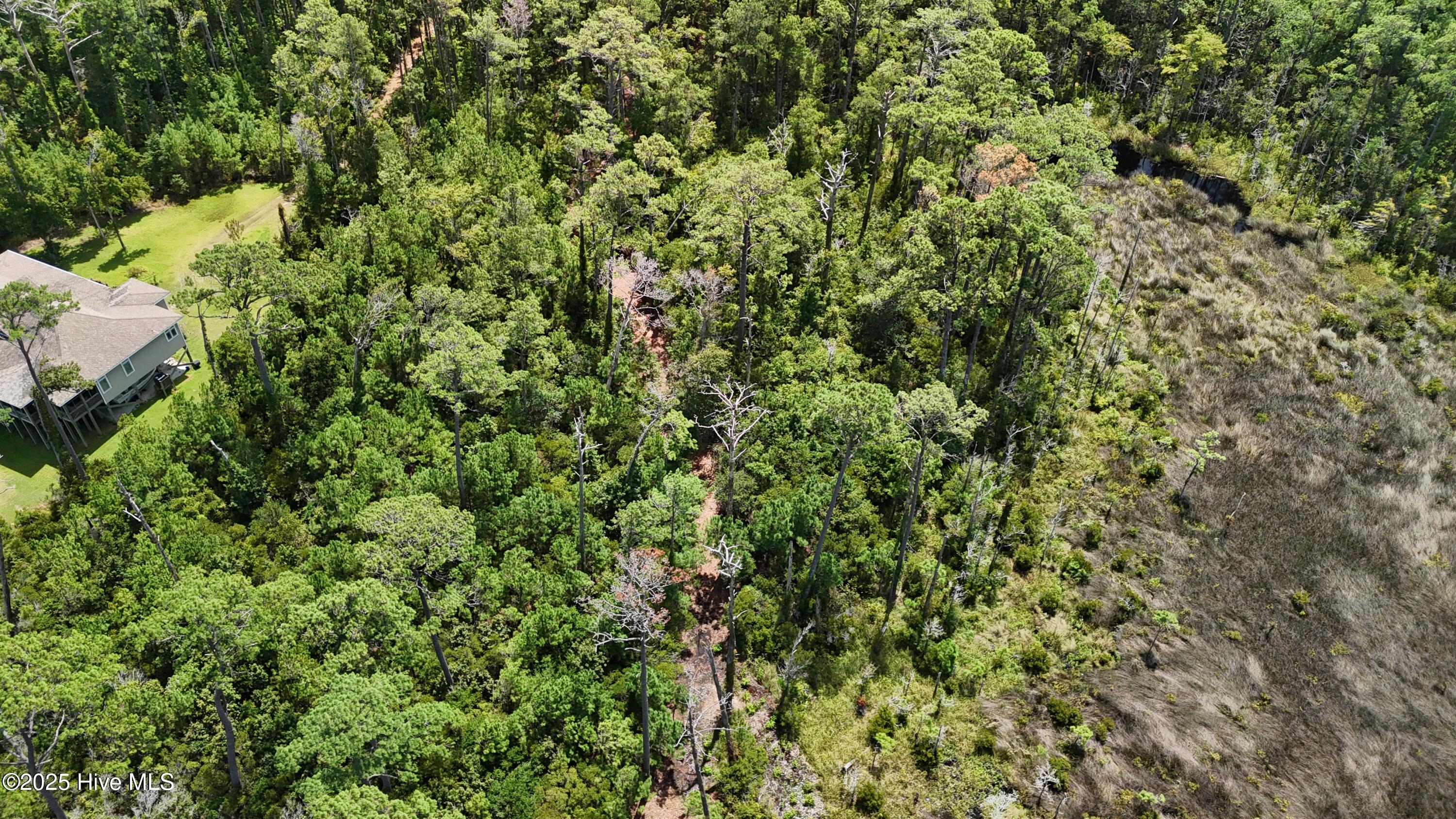 740 Sandy Point Drive Property Photo 6