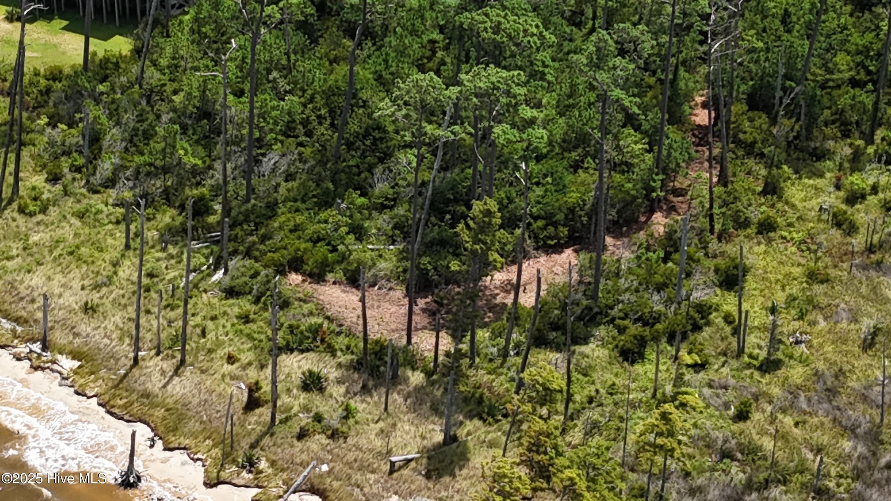 740 Sandy Point Drive Property Photo 9