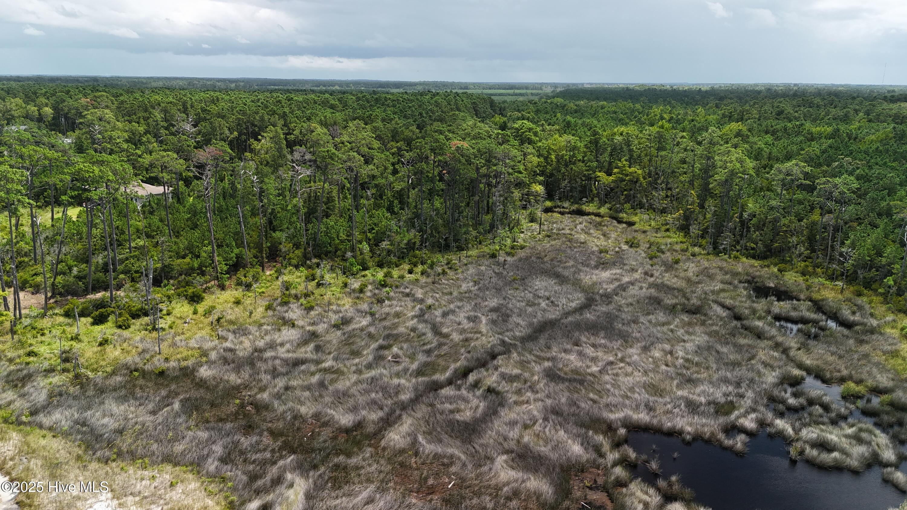 740 Sandy Point Drive Property Photo 13