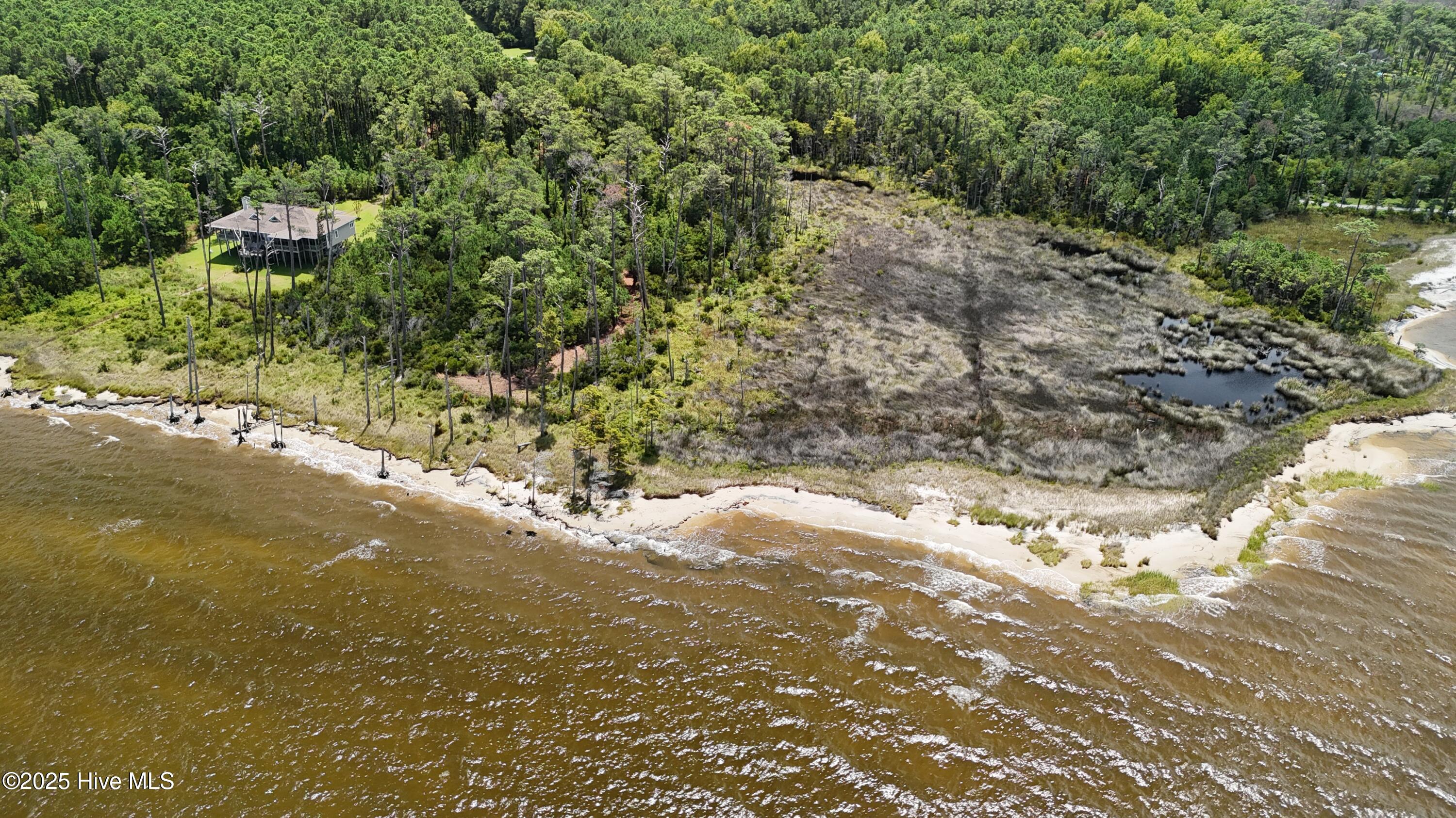 740 Sandy Point Drive Property Photo 19