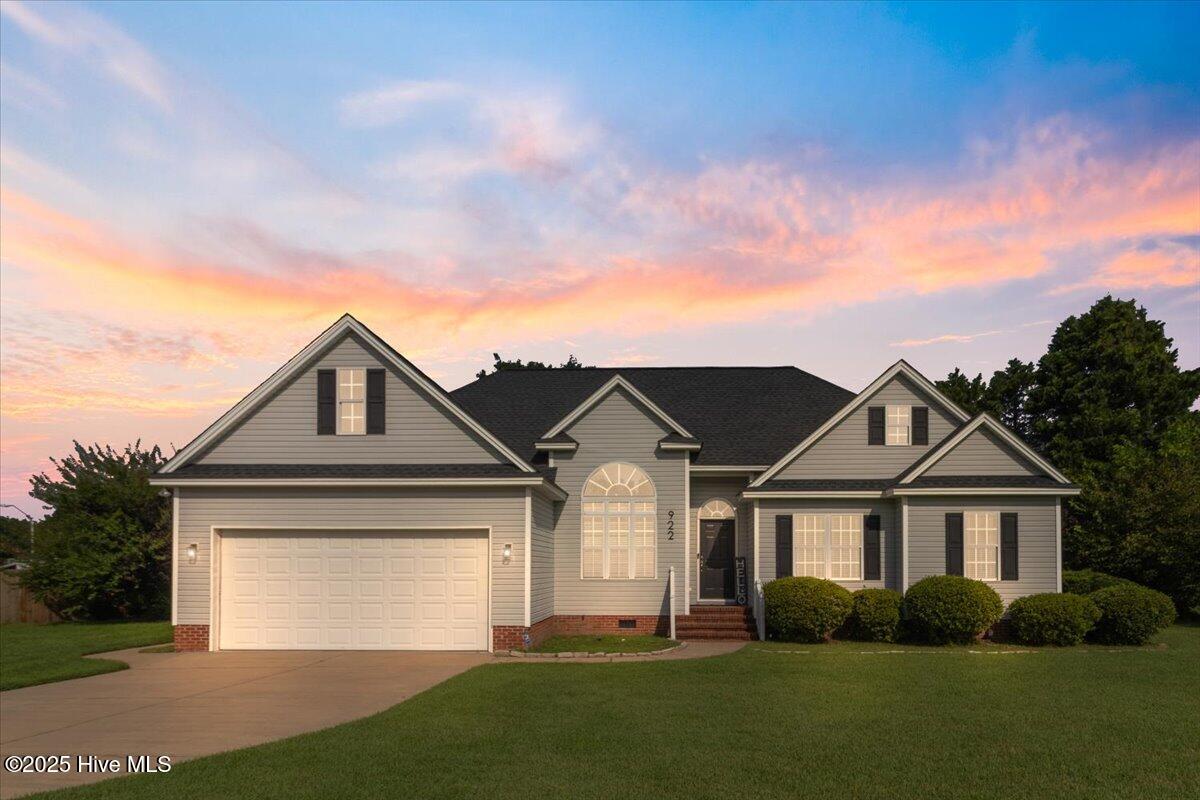922 Bridle Drive Property Photo 1