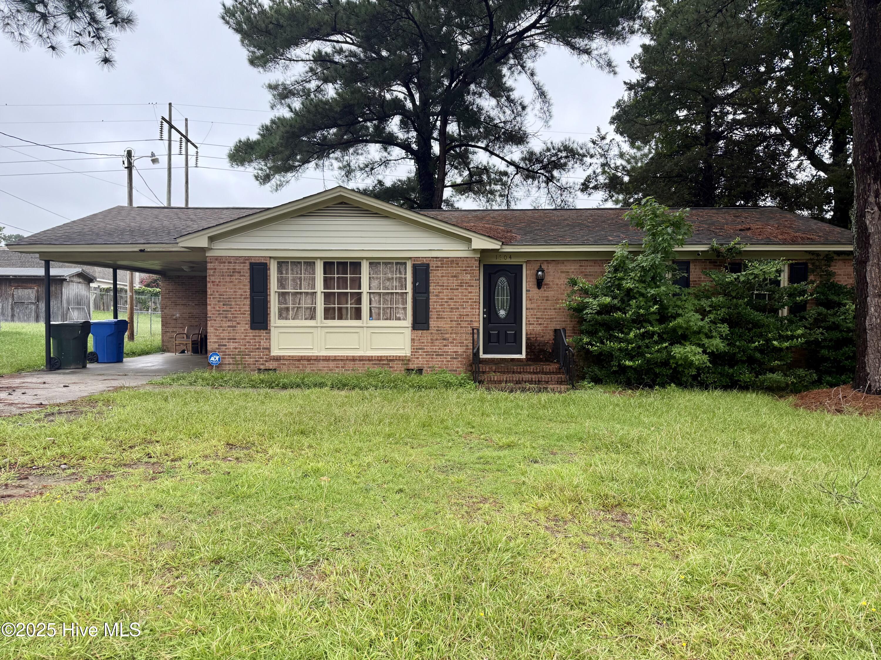 1604 Ashland Drive Property Photo 1
