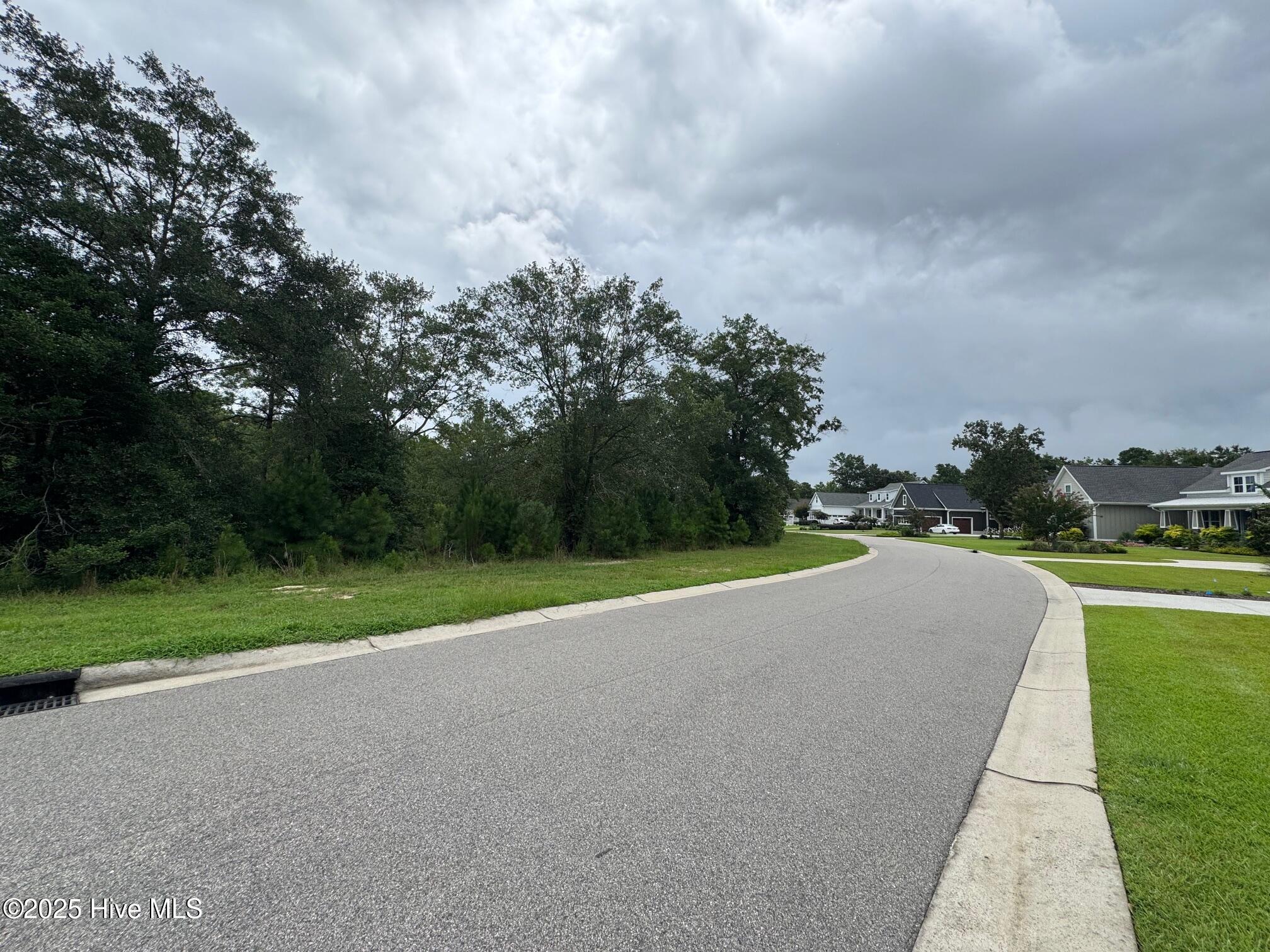 3906 Bay Colony Road Property Photo 2