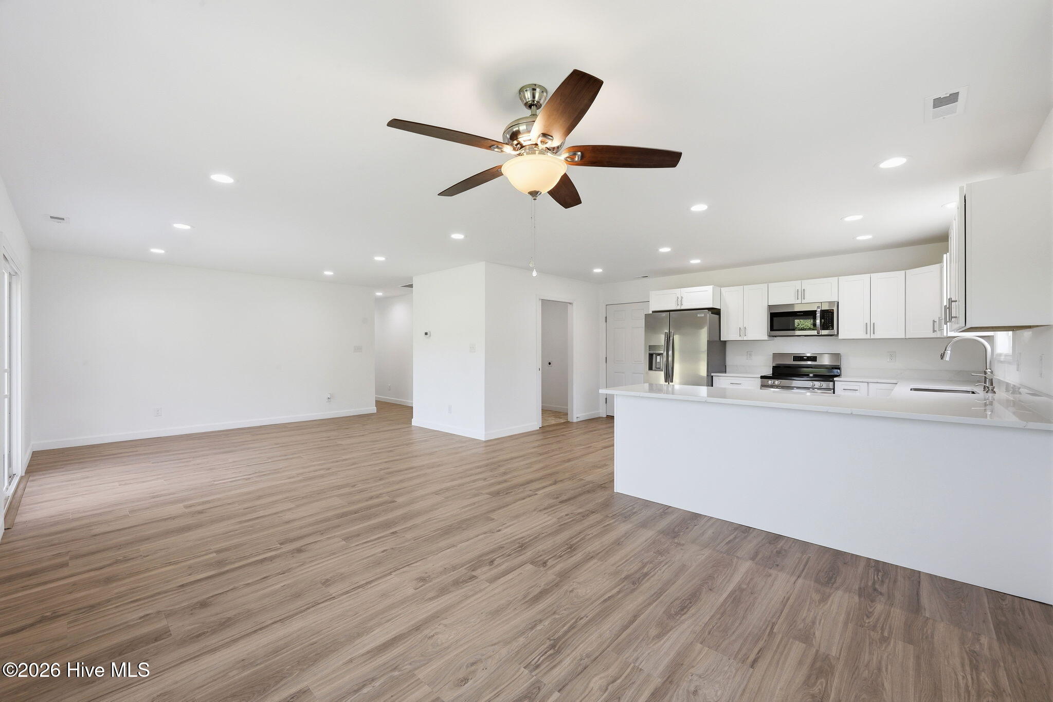104 Dana Court Property Photo 7
