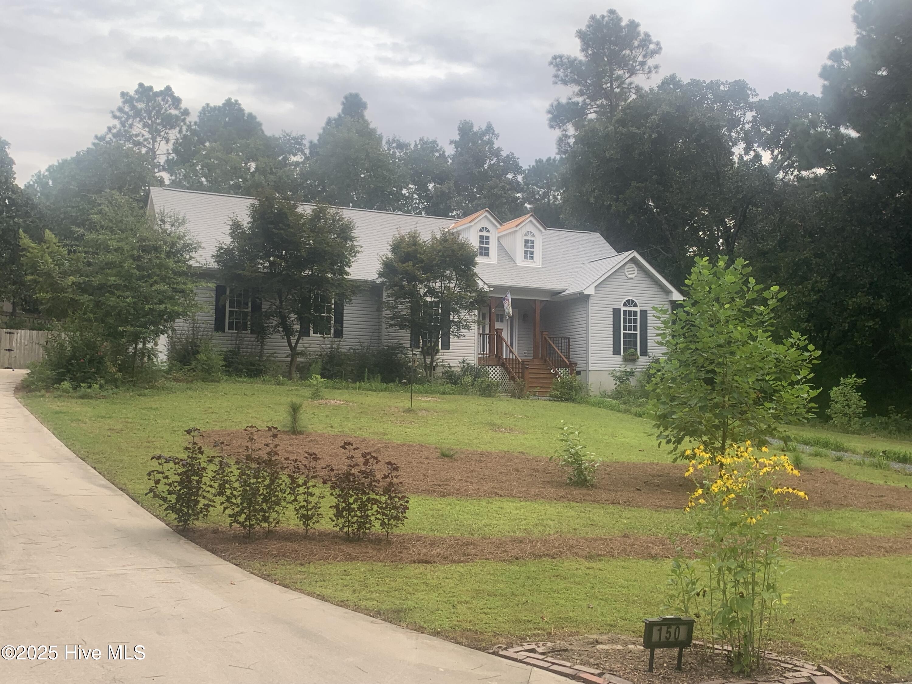 150 Rothbury Drive
