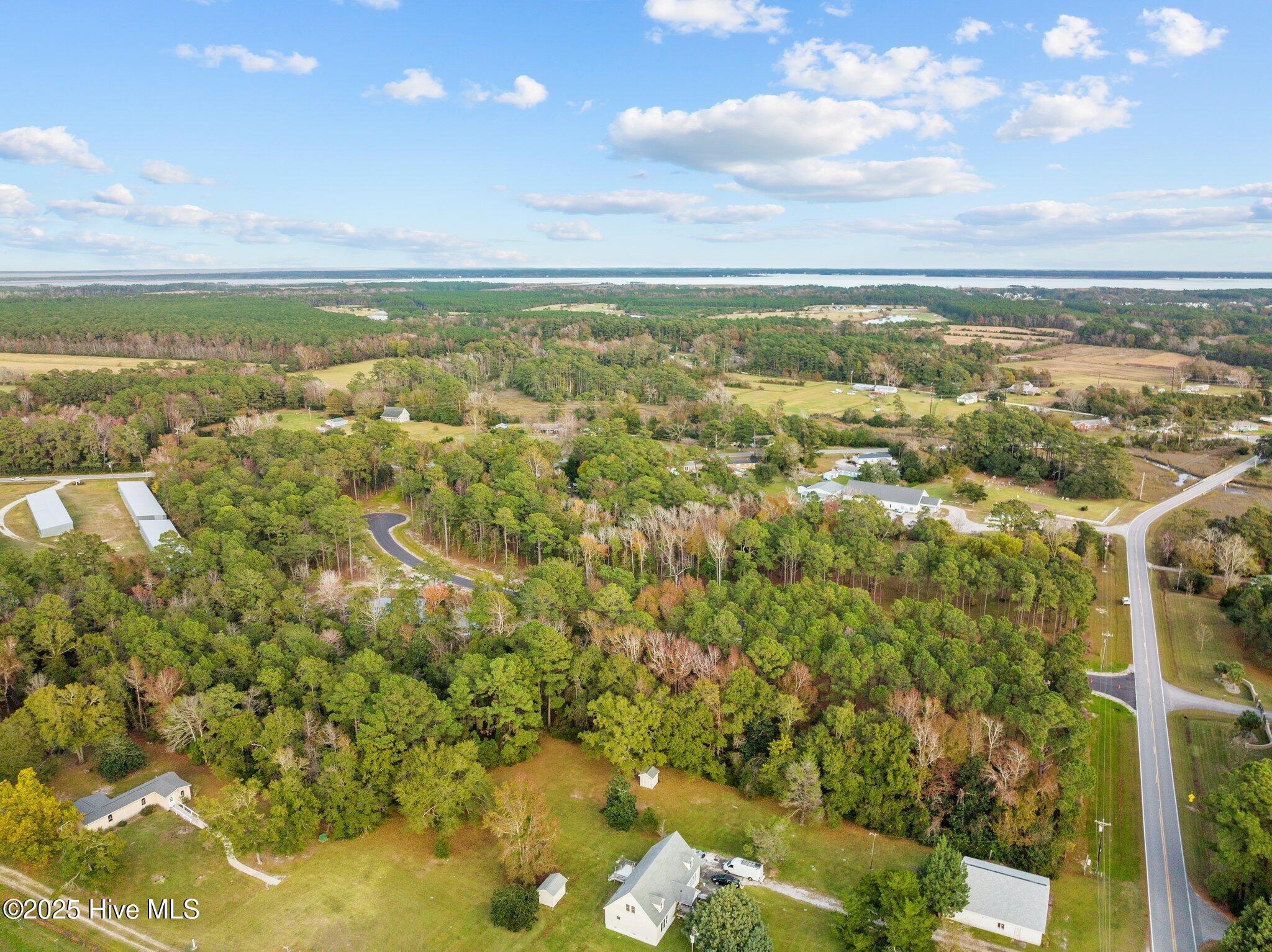 103 Indian Trail Property Photo 8