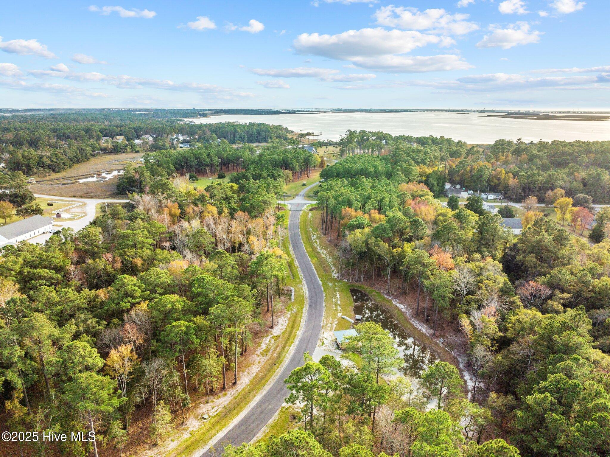 113 Indian Trail Property Photo 3