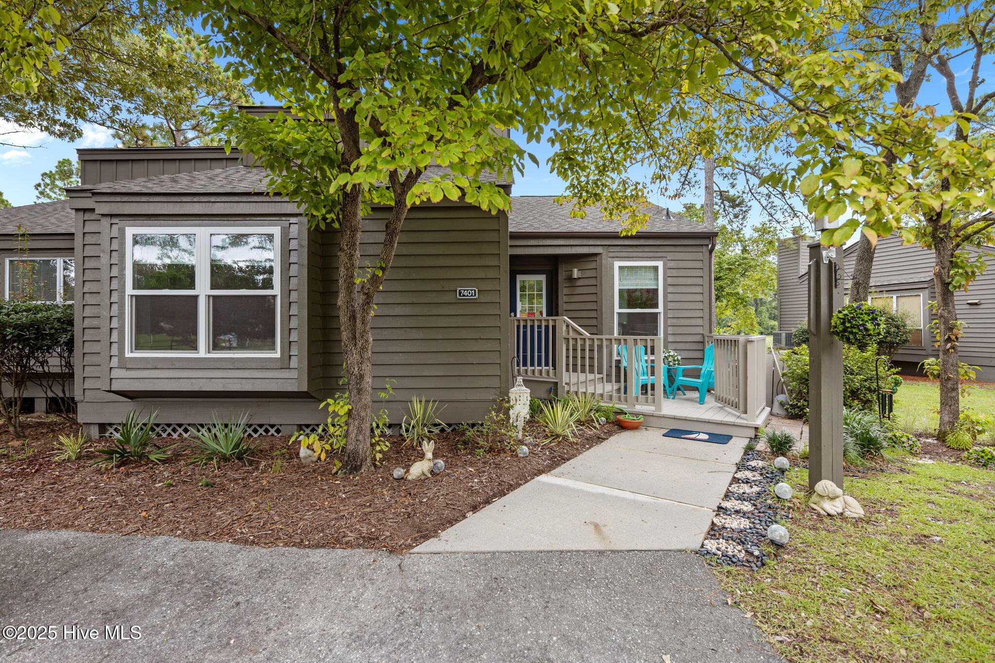 7401 Windward Drive Property Photo 1