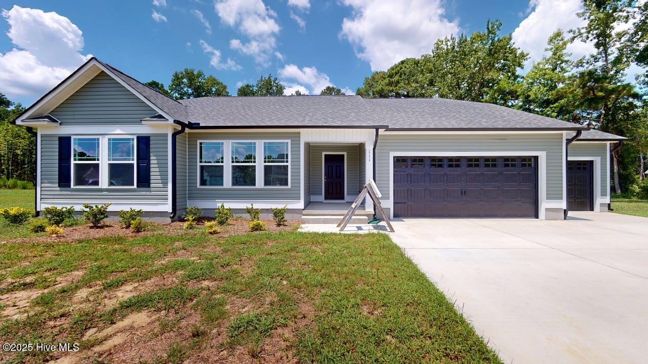111 Windemere Lane Property Photo 1