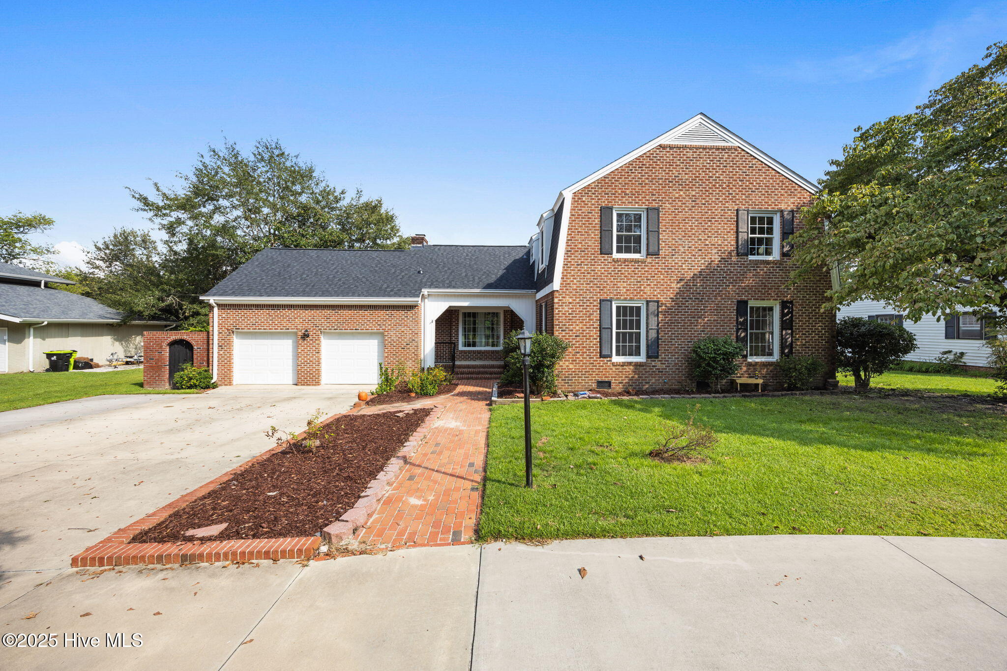 236 Shoreline Drive