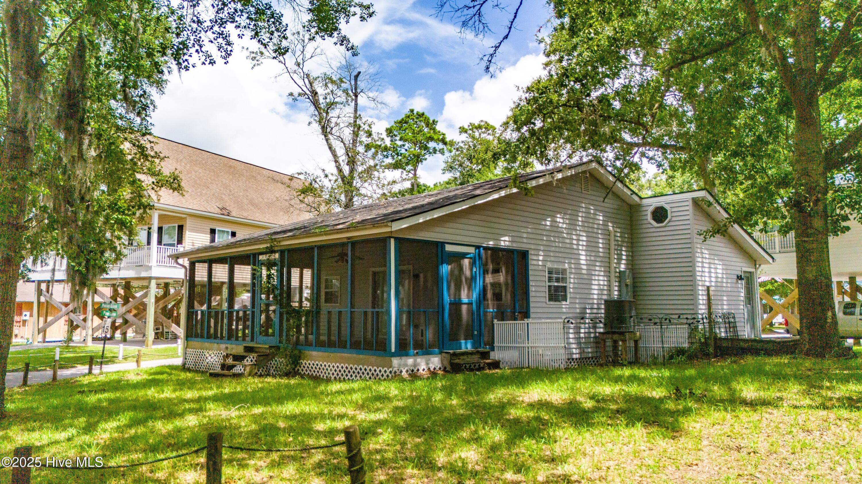 44 Pecan Lane Property Photo 1