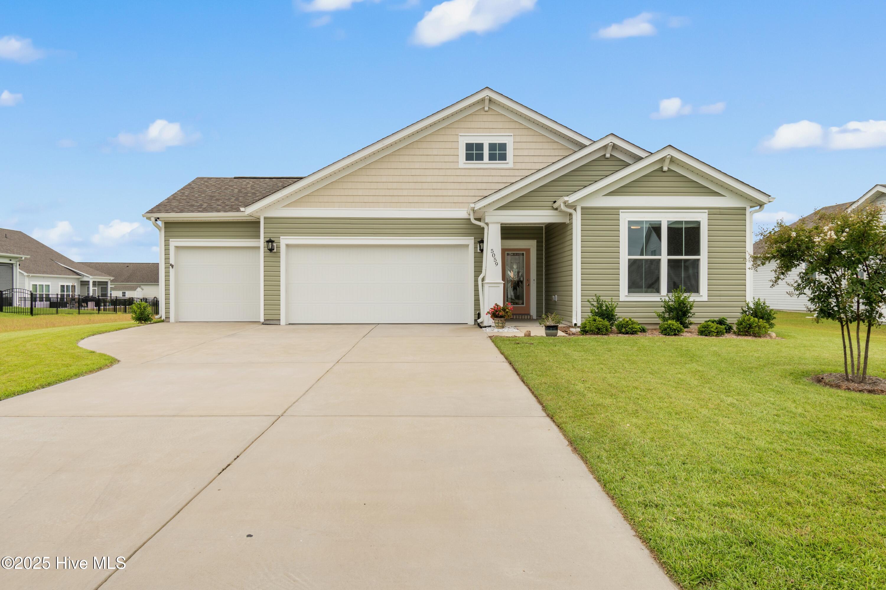5059 Vinesia Drive