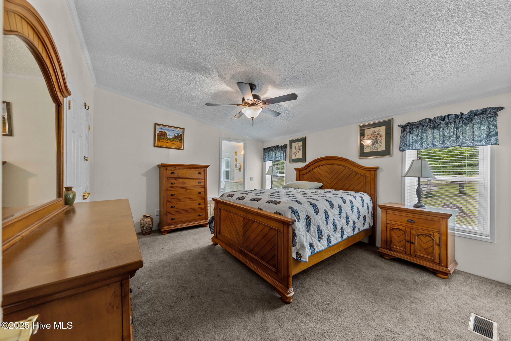 323 Mccrimmon Road Property Photo 18