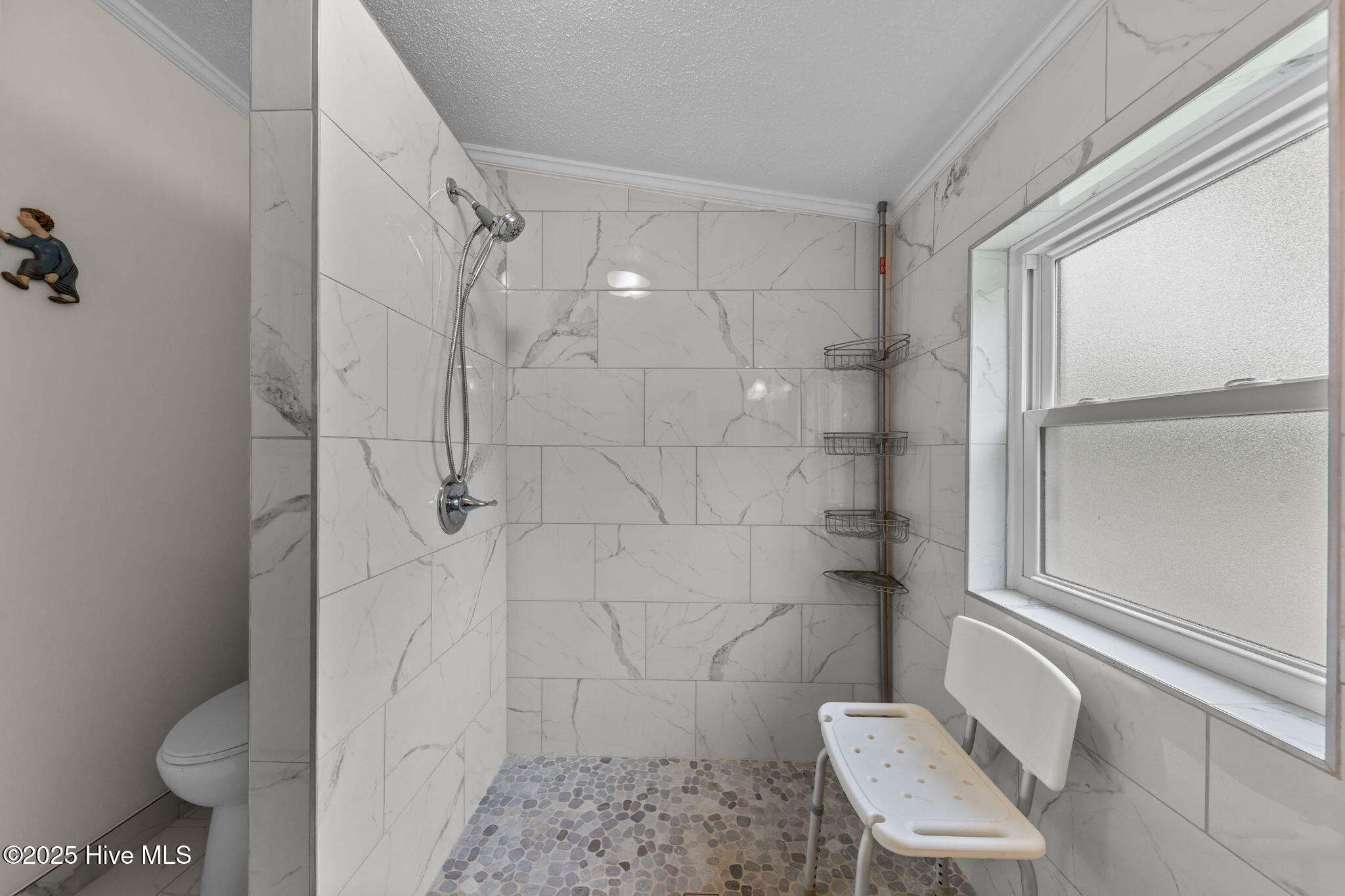 323 Mccrimmon Road Property Photo 20