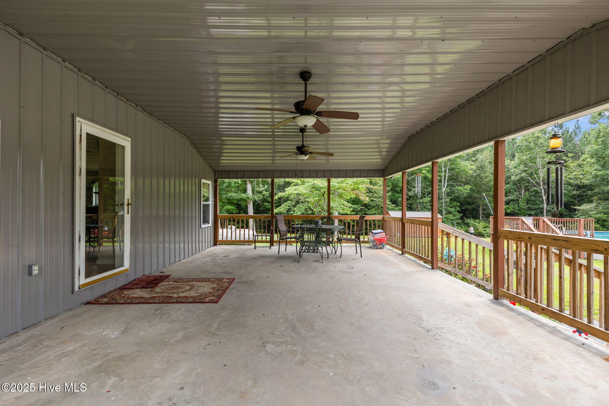 323 Mccrimmon Road Property Photo 27
