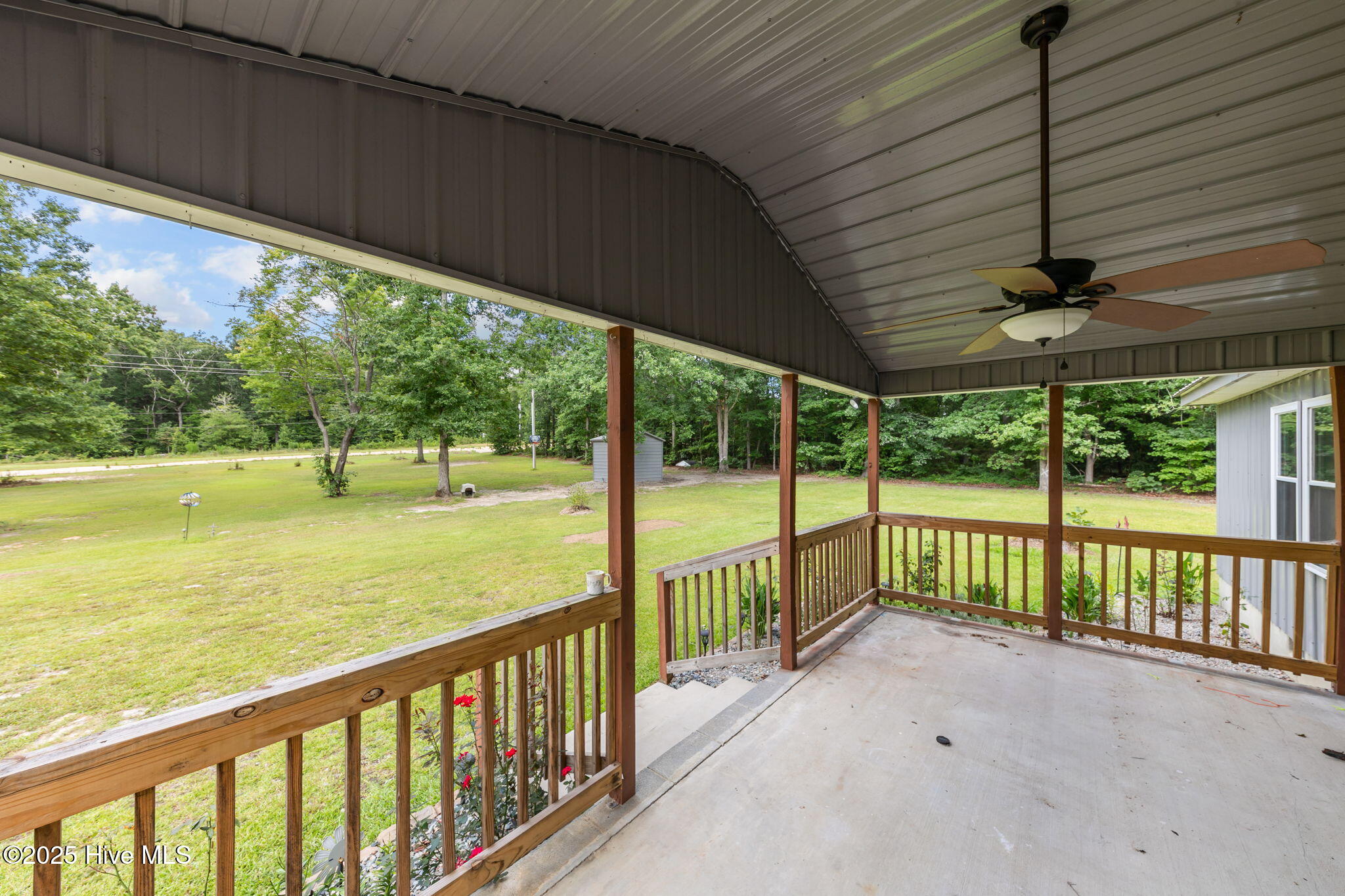 323 Mccrimmon Road Property Photo 28