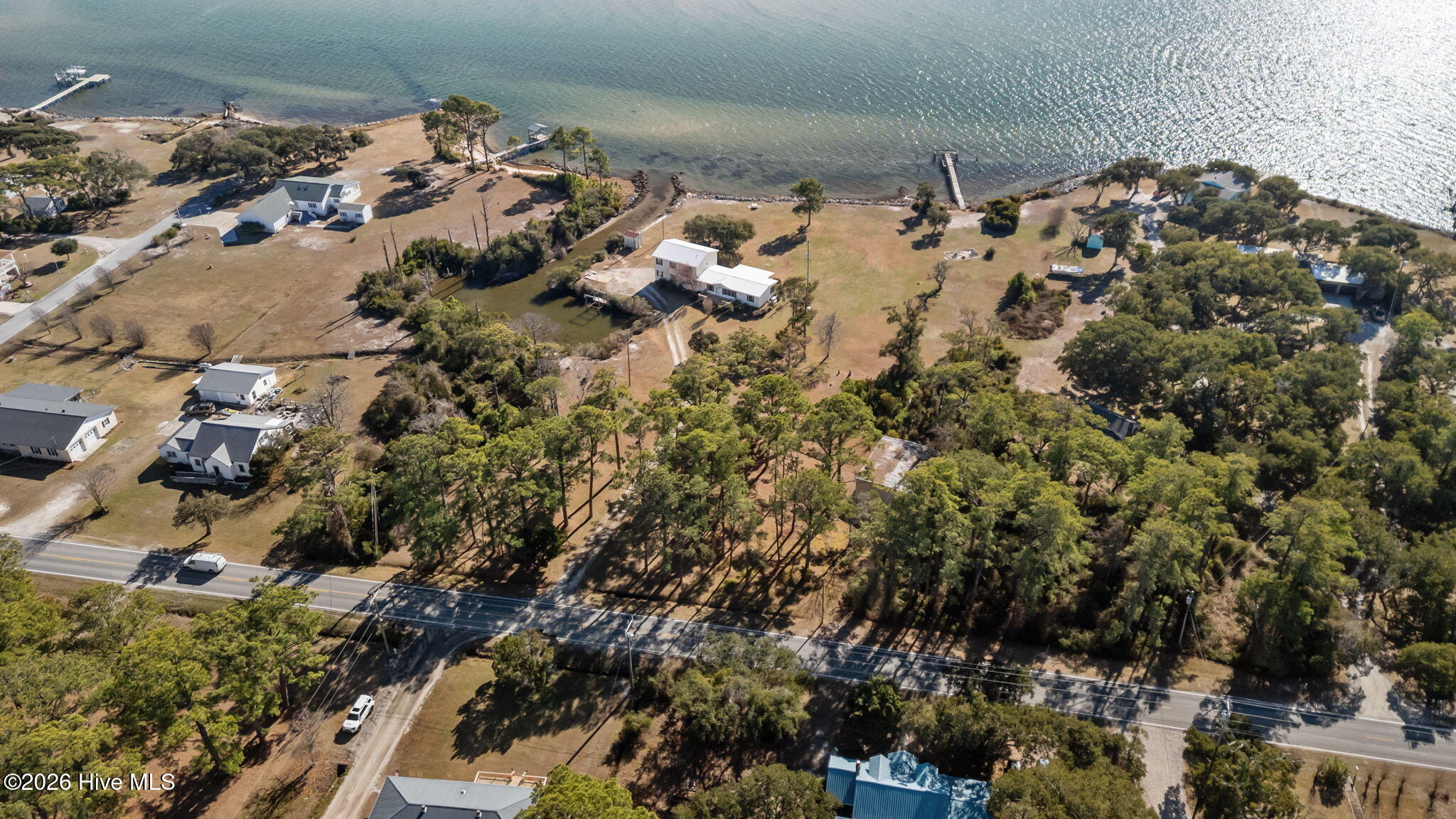 620 Seashore Dr Drive Property Photo 4