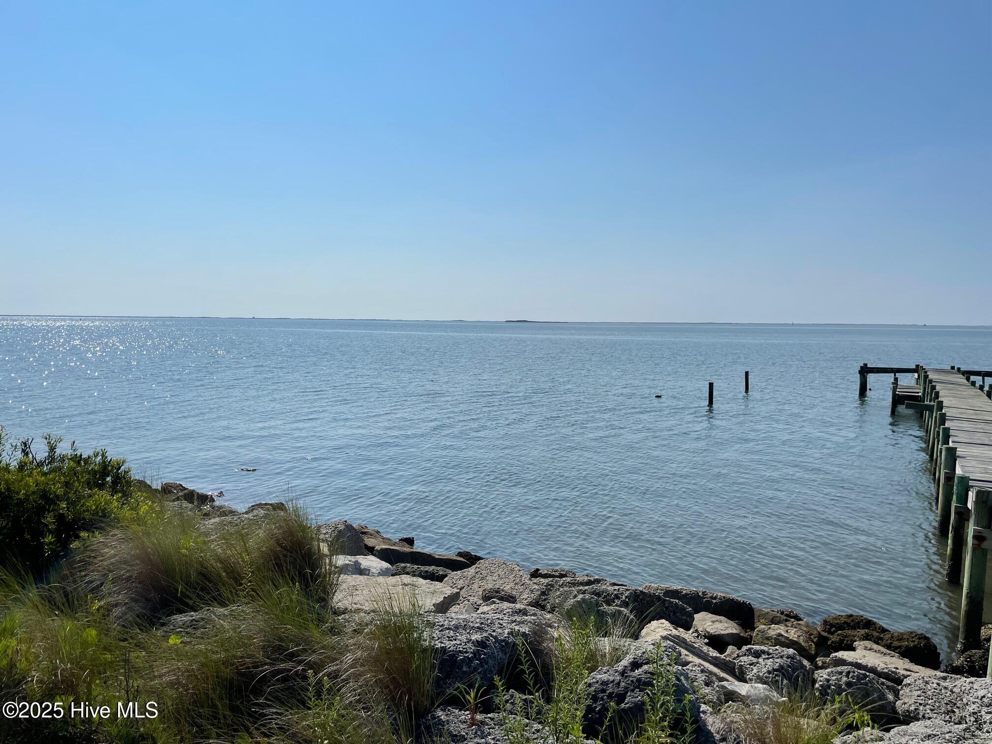 620 Seashore Dr Drive Property Photo 7