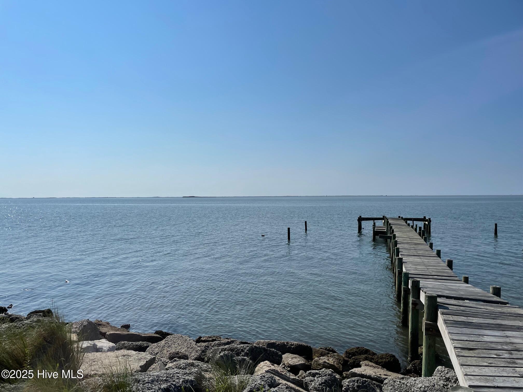 620 Seashore Dr Drive Property Photo 8