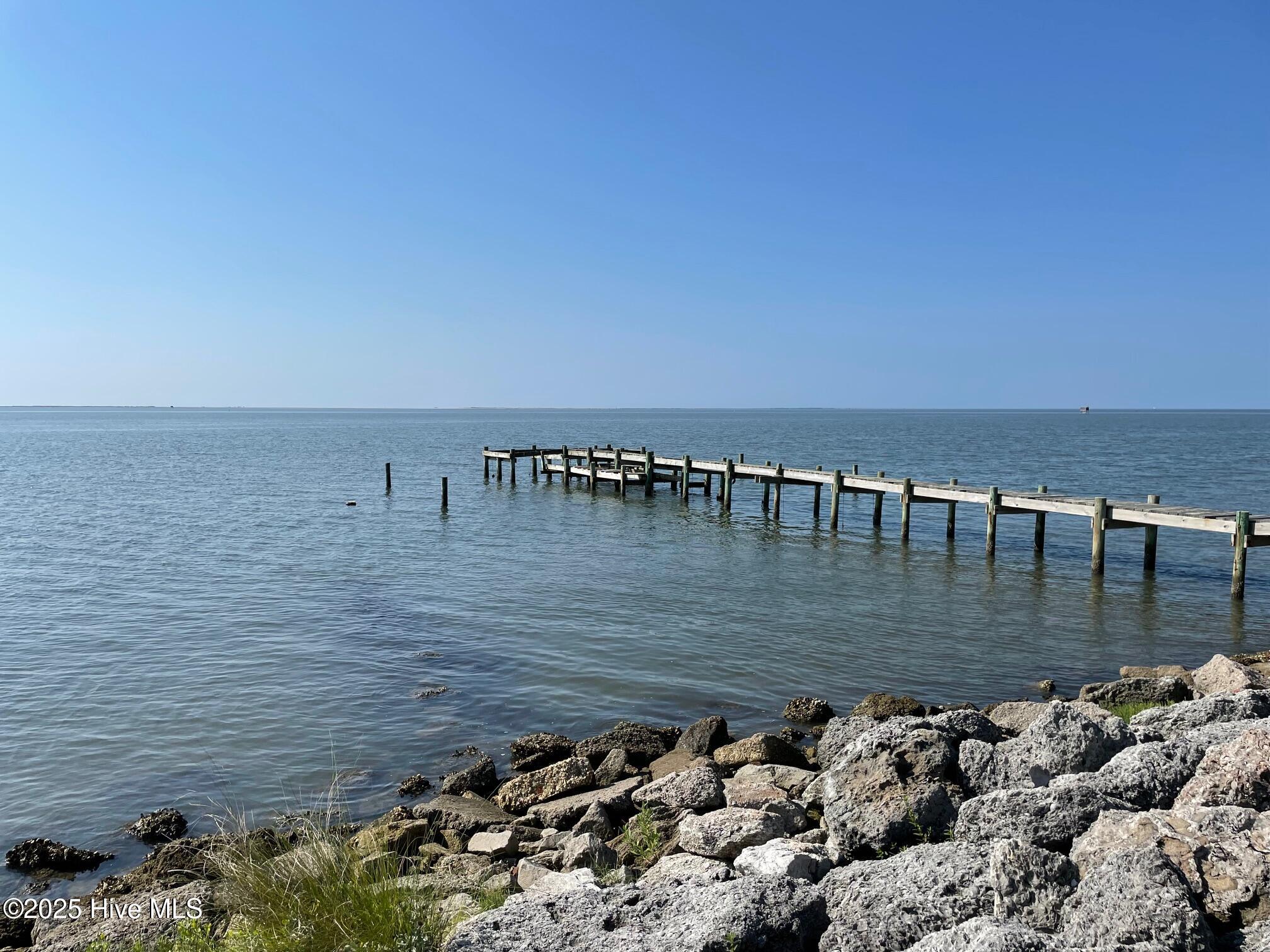 620 Seashore Dr Drive Property Photo 9