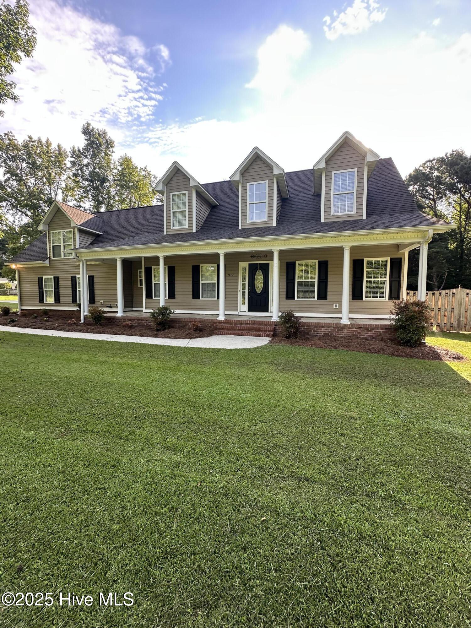 979 Cheshire Road Property Photo 1