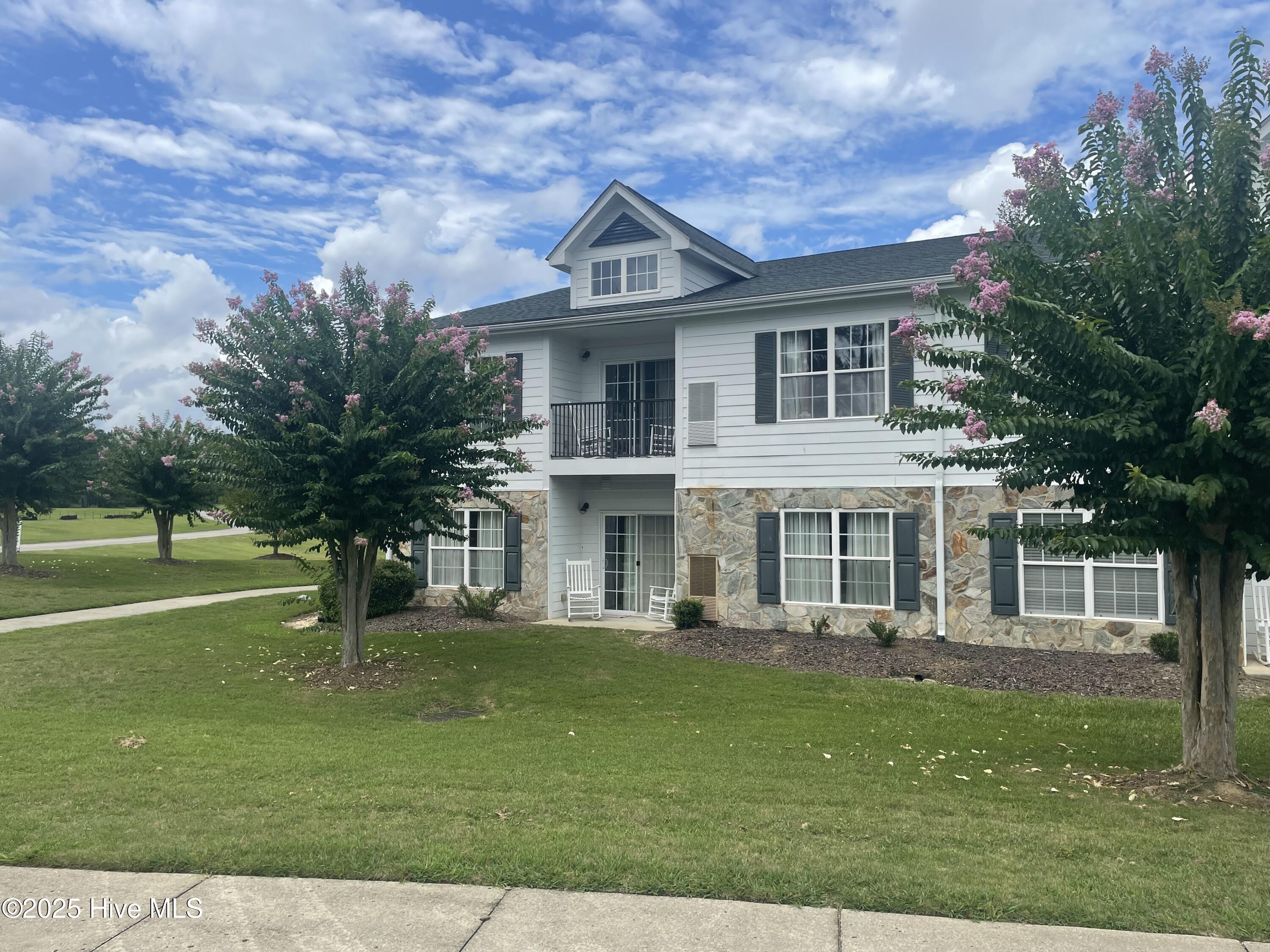 510 Little River Farm Boulevard 107 B Property Photo 1