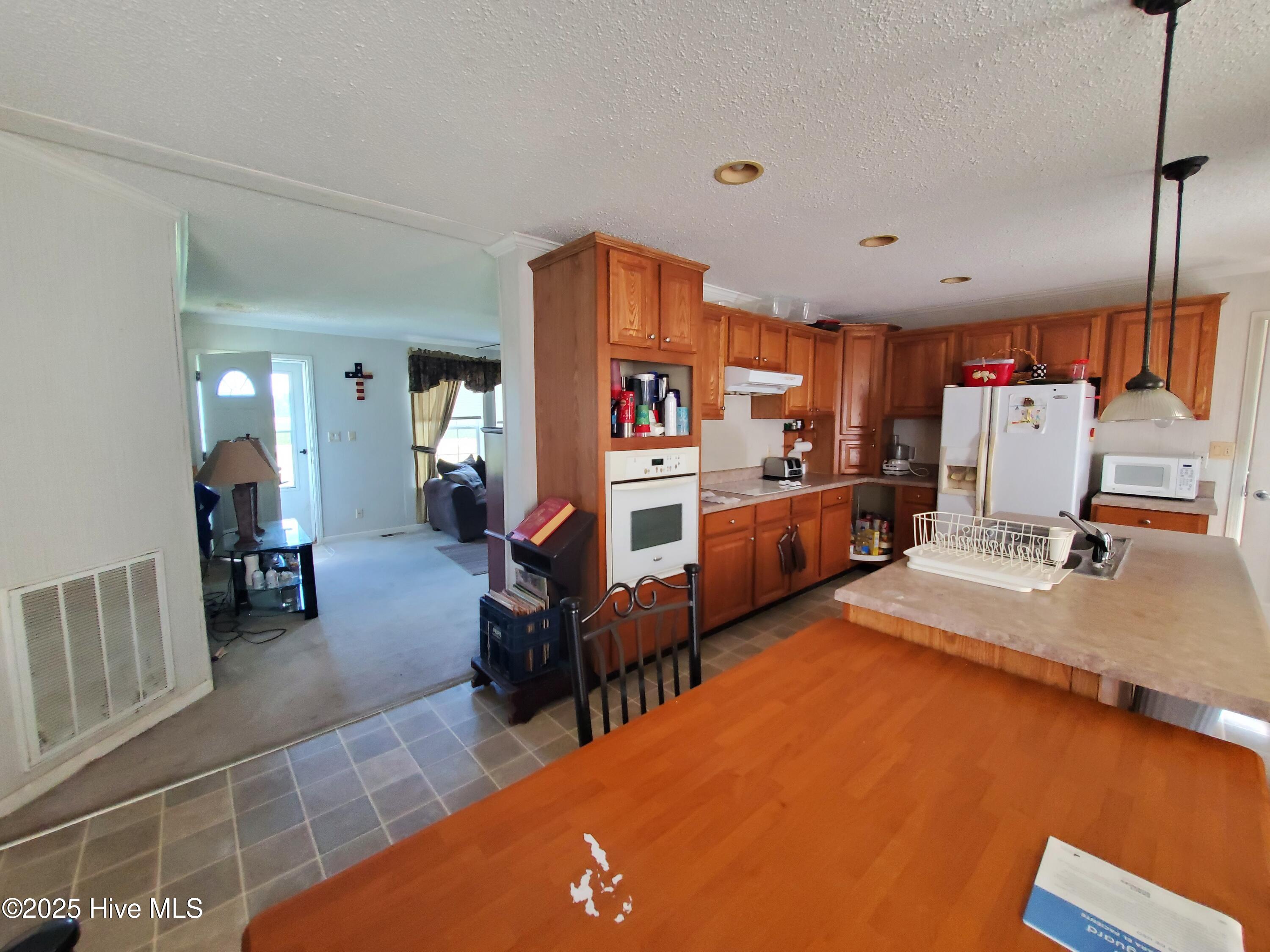 438 Stell Road Property Photo 10